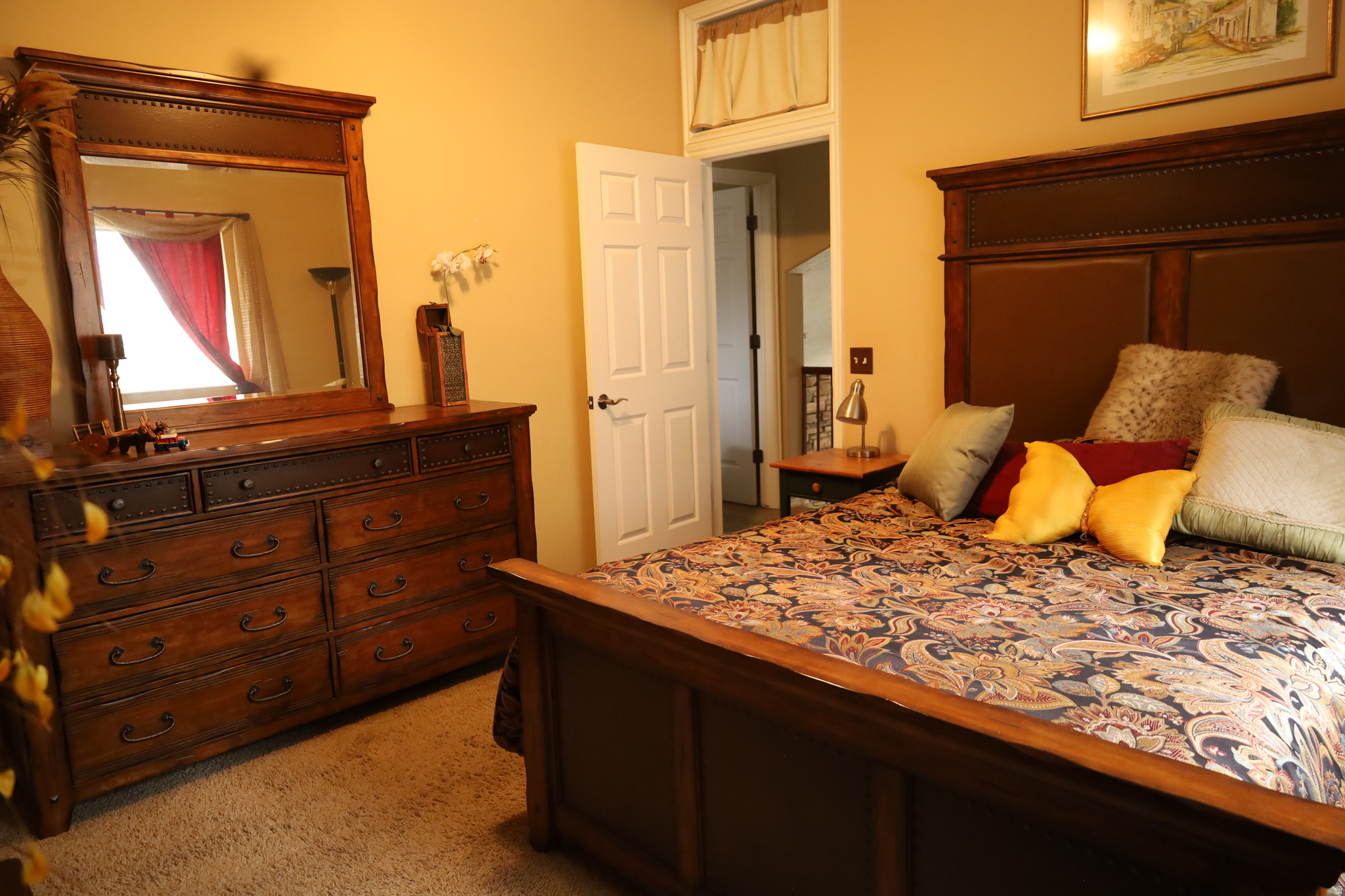 main property photo 23