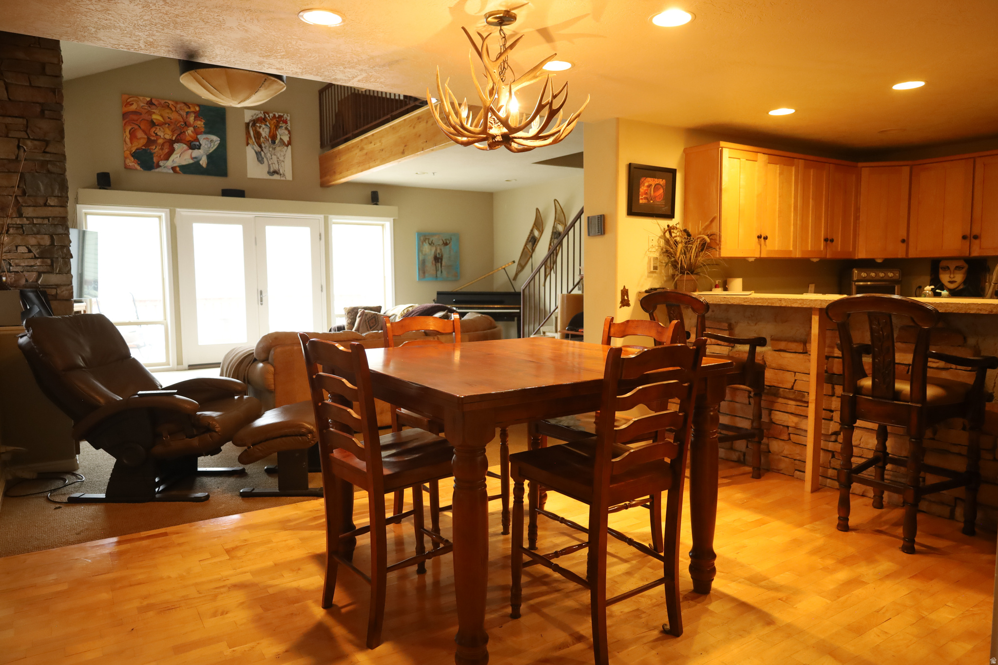 main property photo 5
