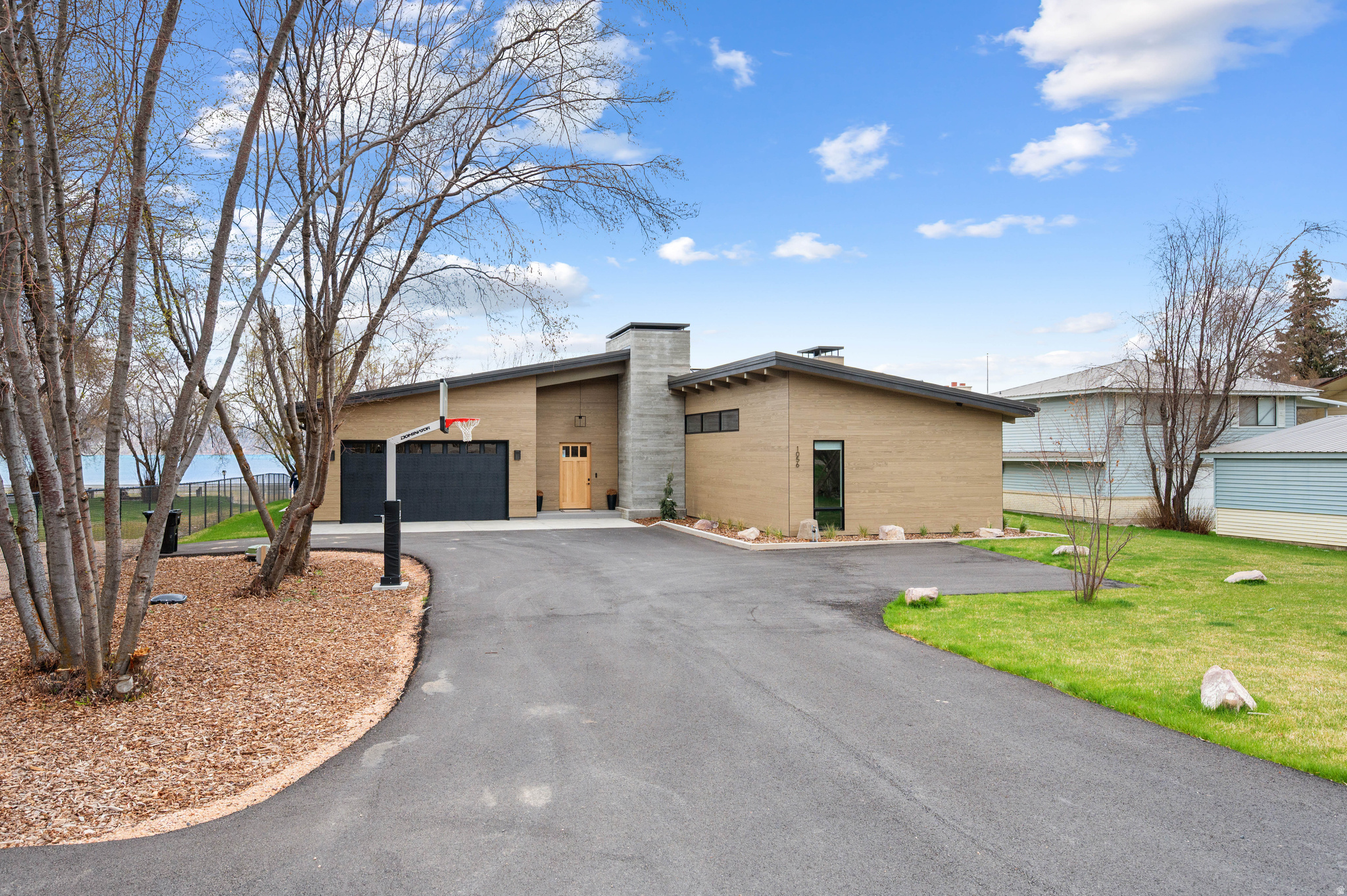 main property photo 67