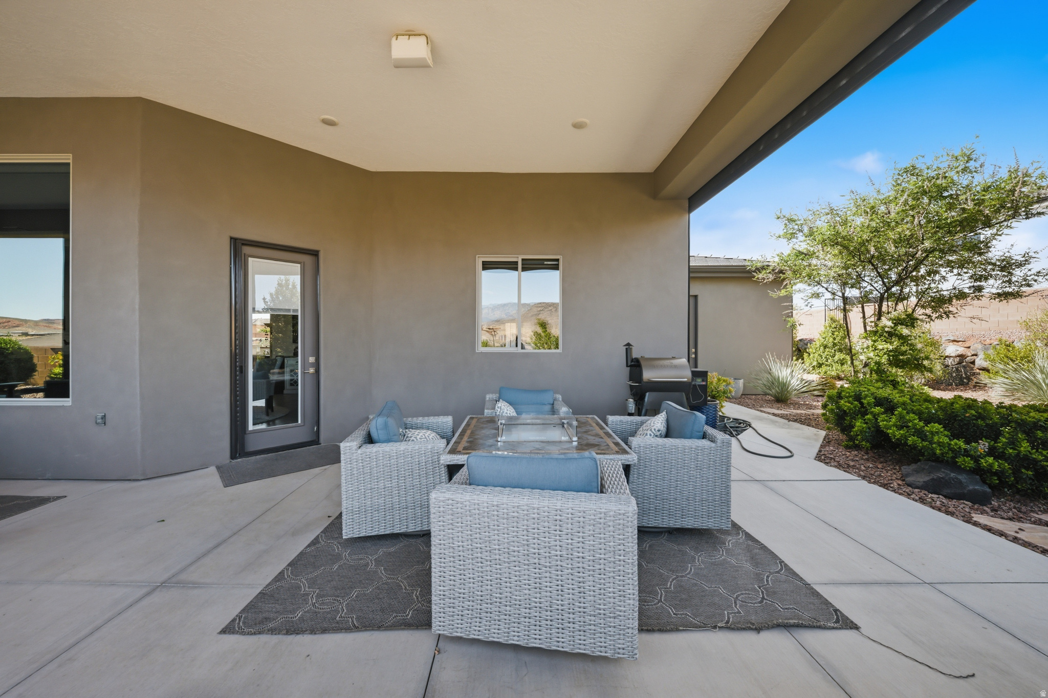 main property photo 68