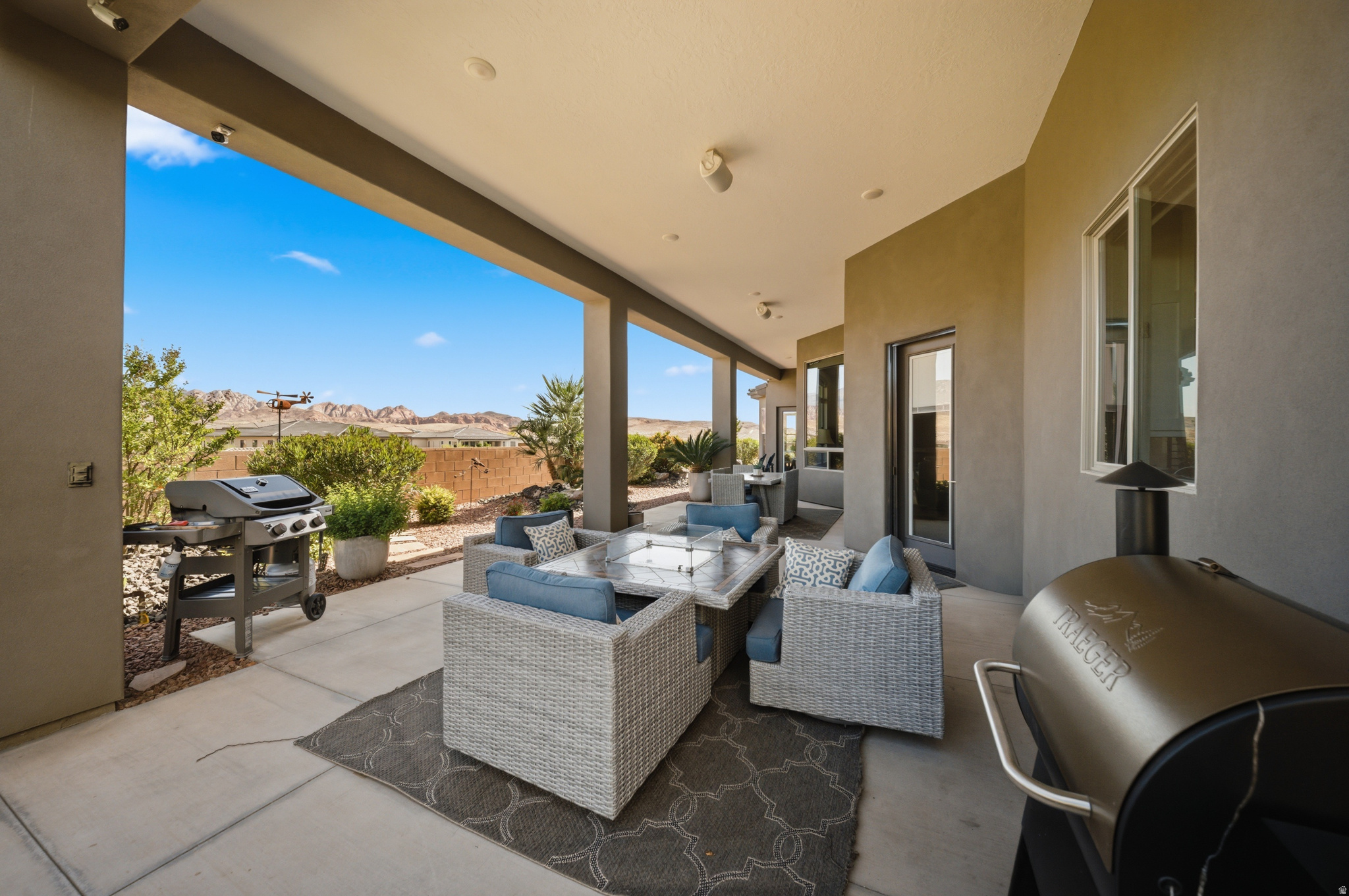 main property photo 70