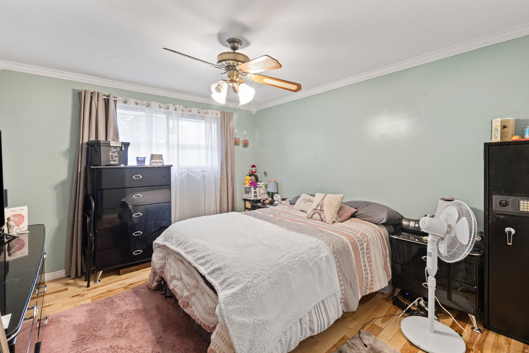 main property photo 16