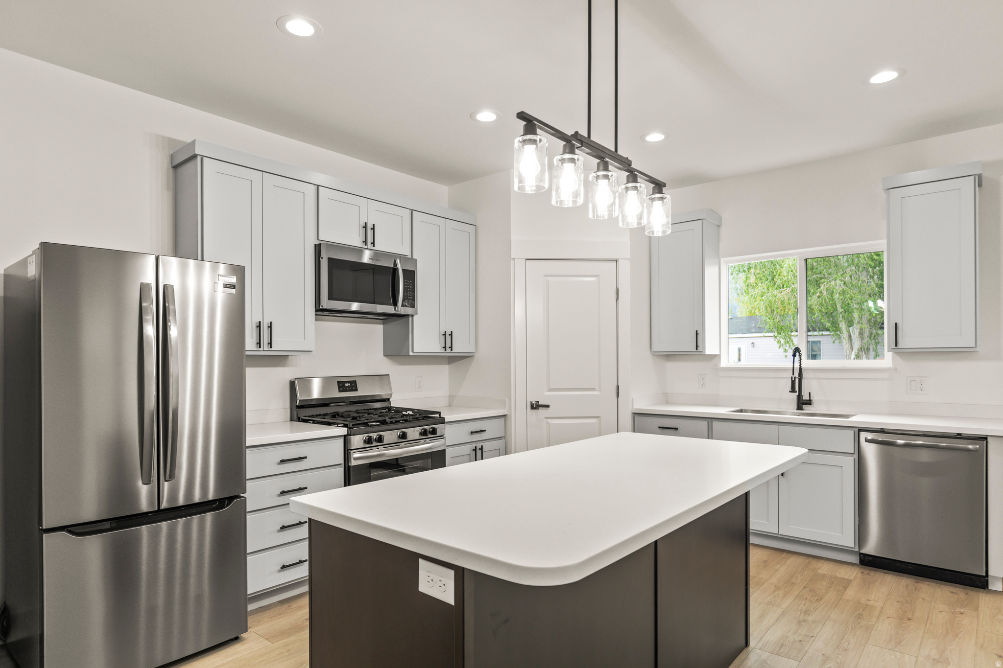 main property photo 77