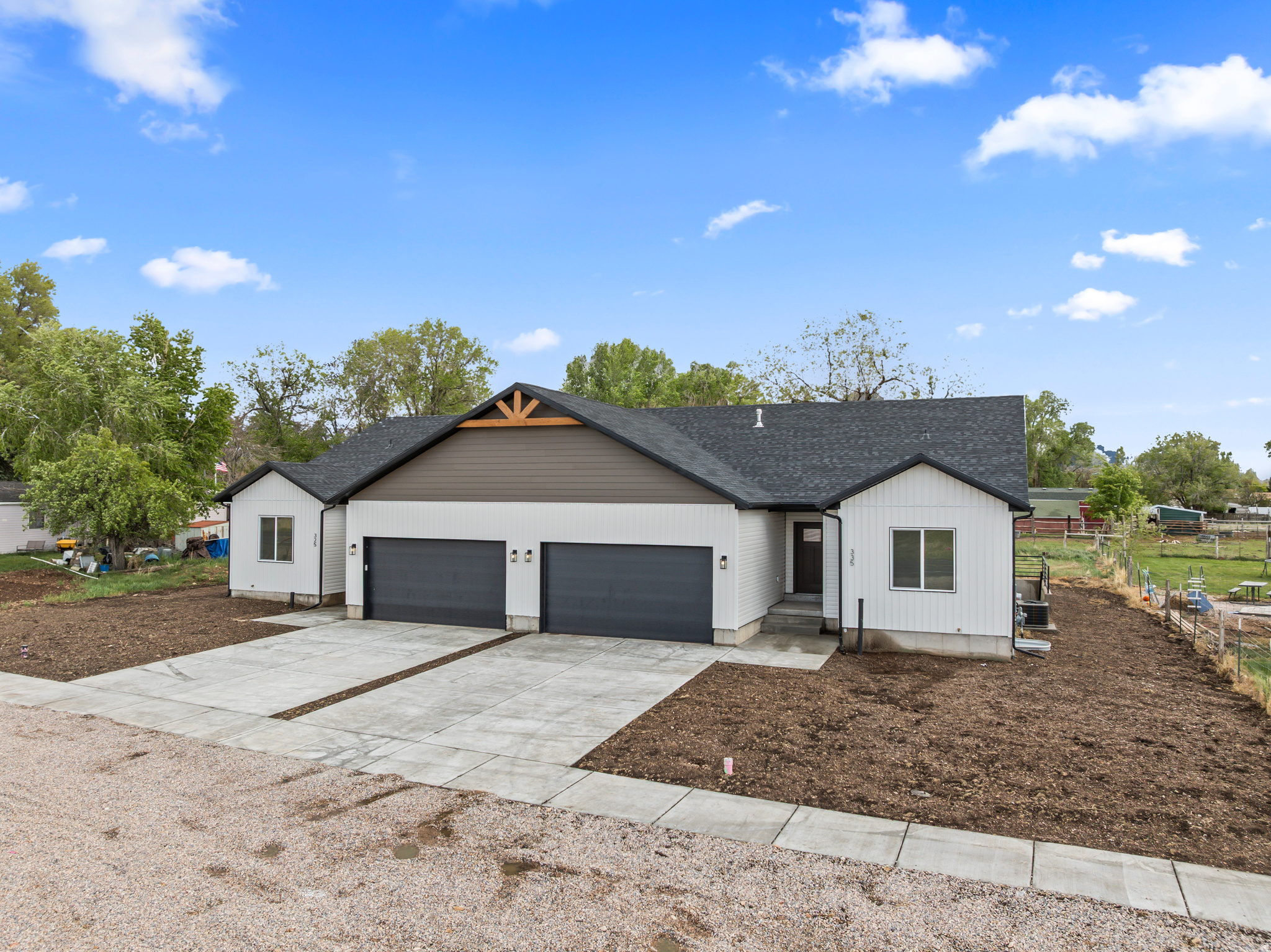 main property photo 89
