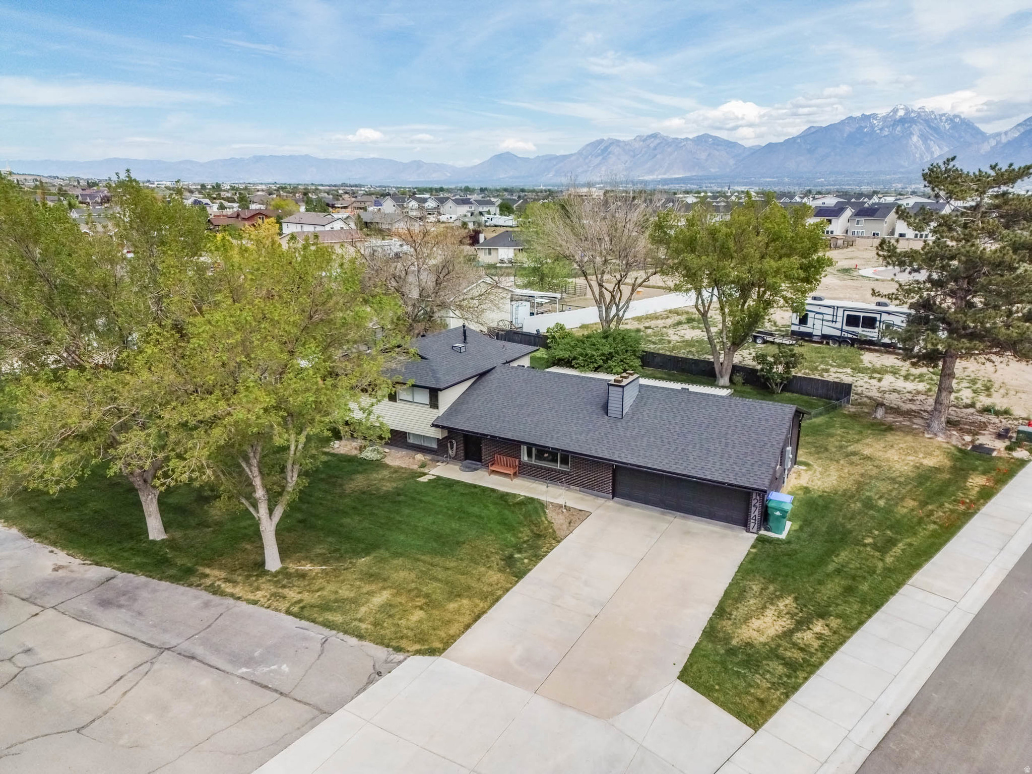 main property photo 51