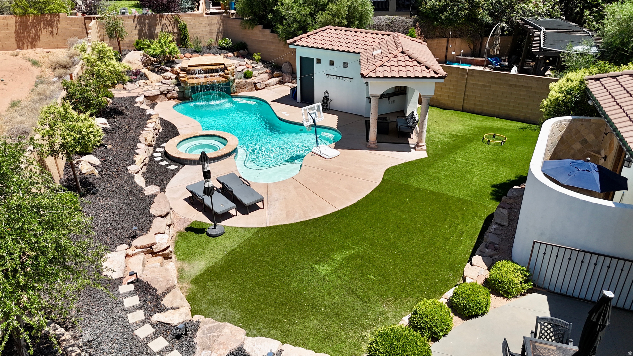 main property photo 62