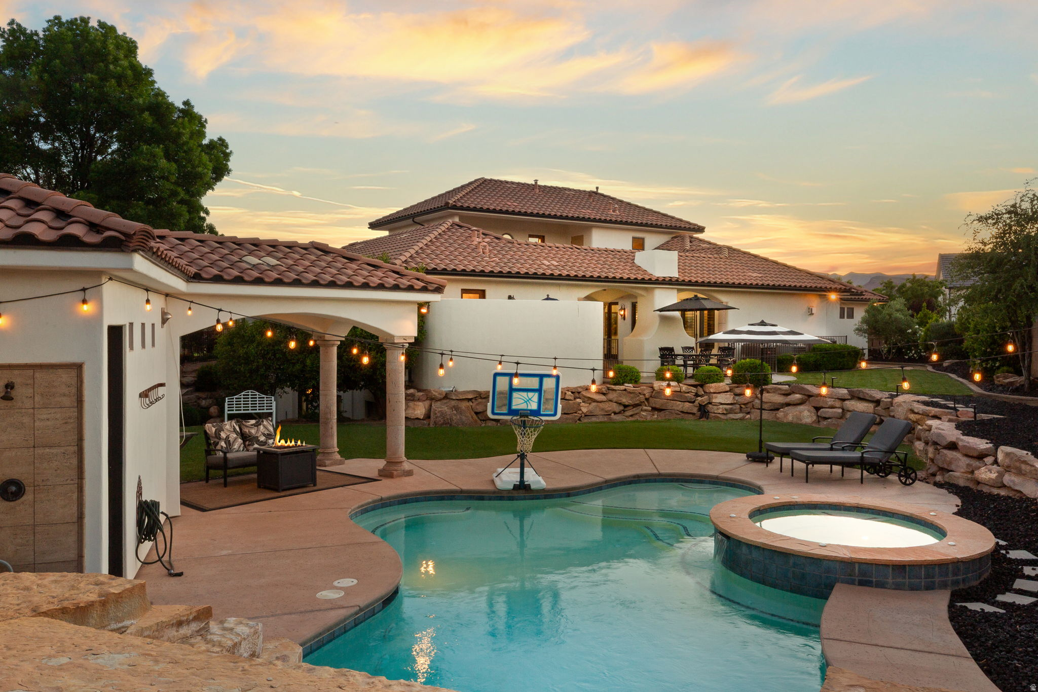 main property photo 64