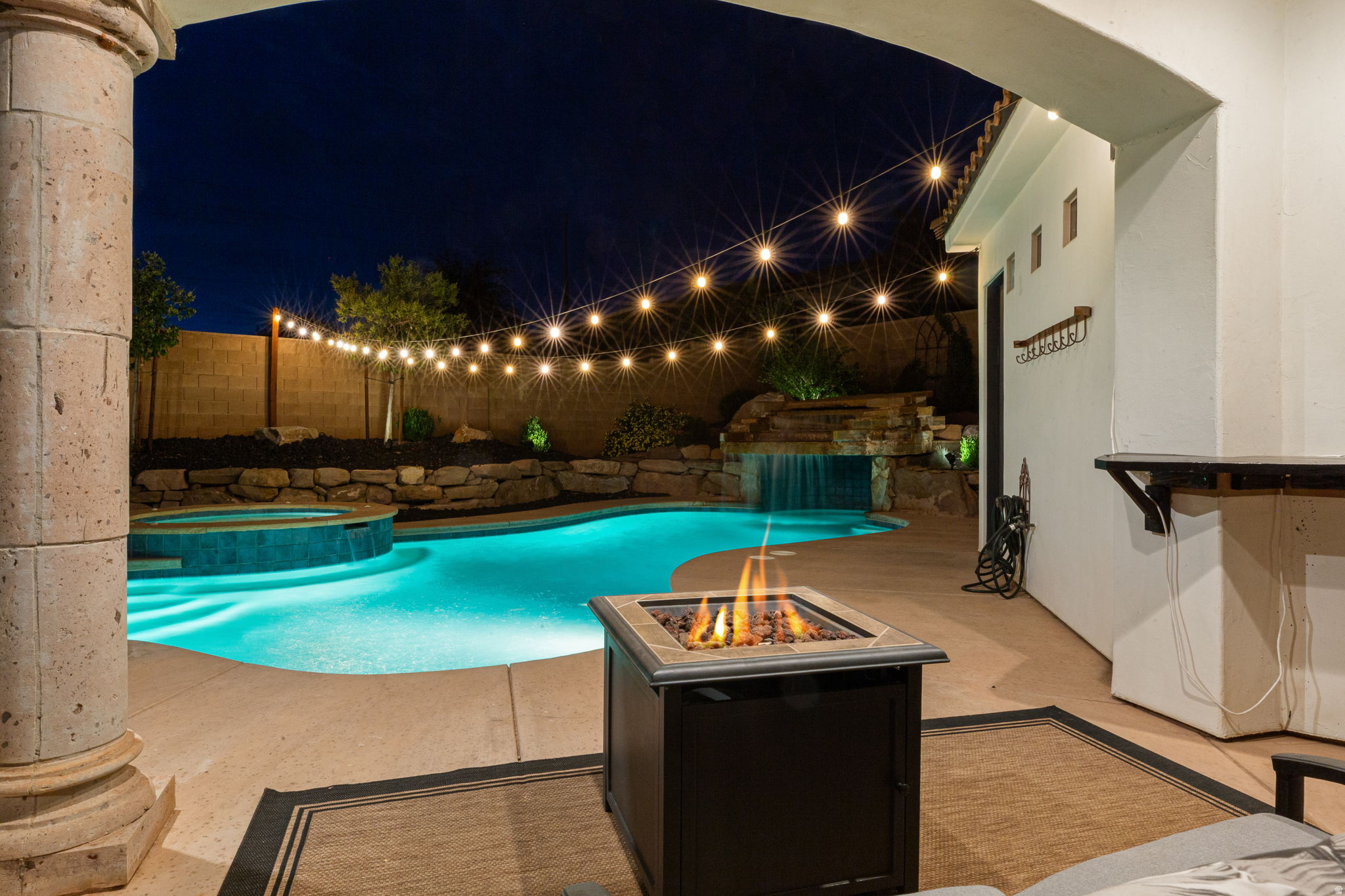 main property photo 81