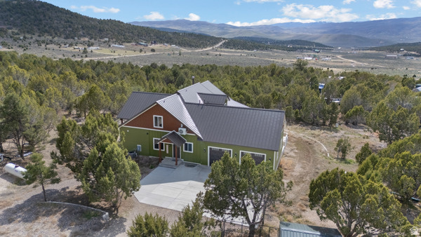 main property photo 0