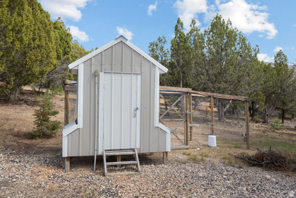 main property photo 68