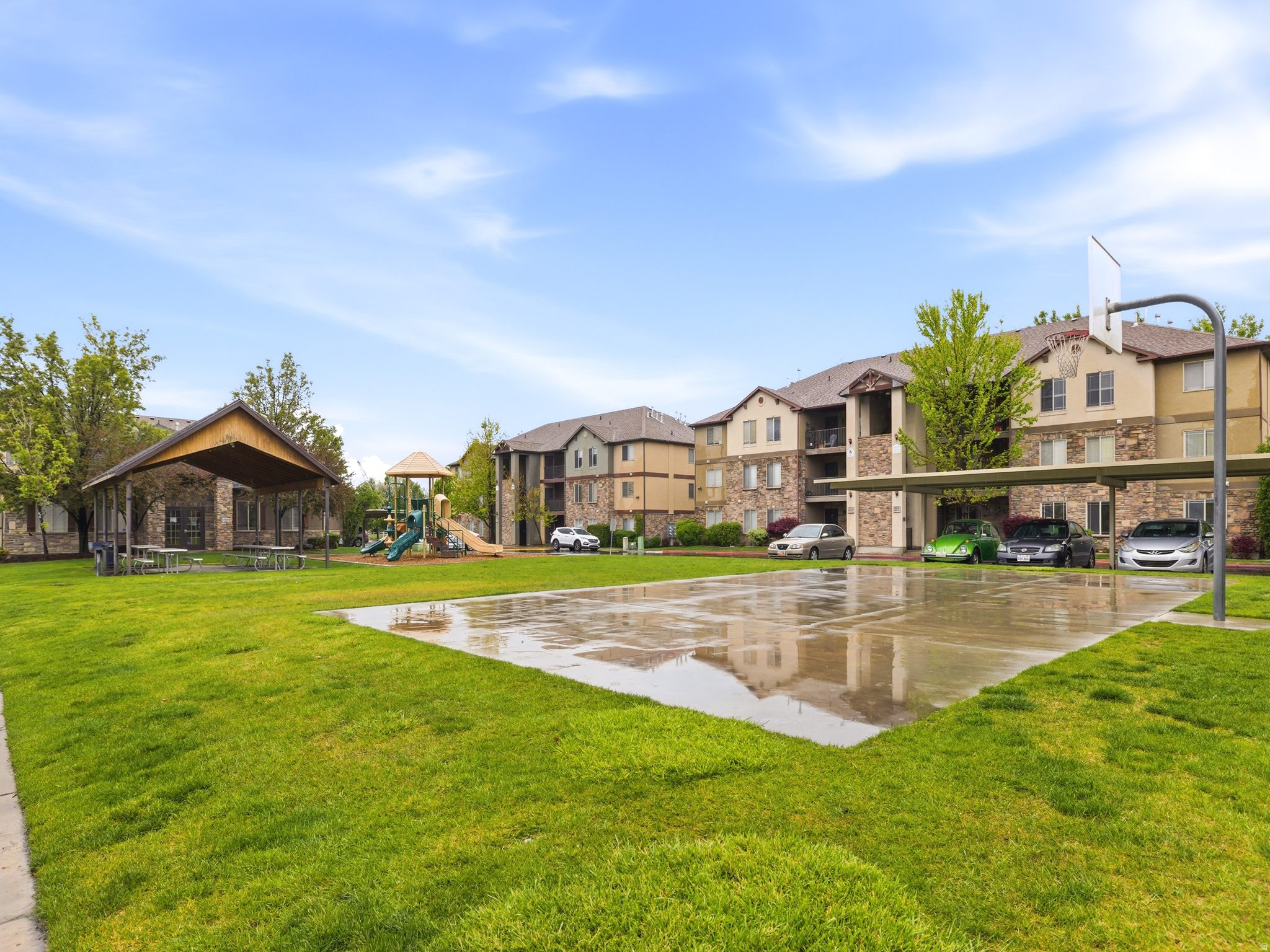 main property photo 20