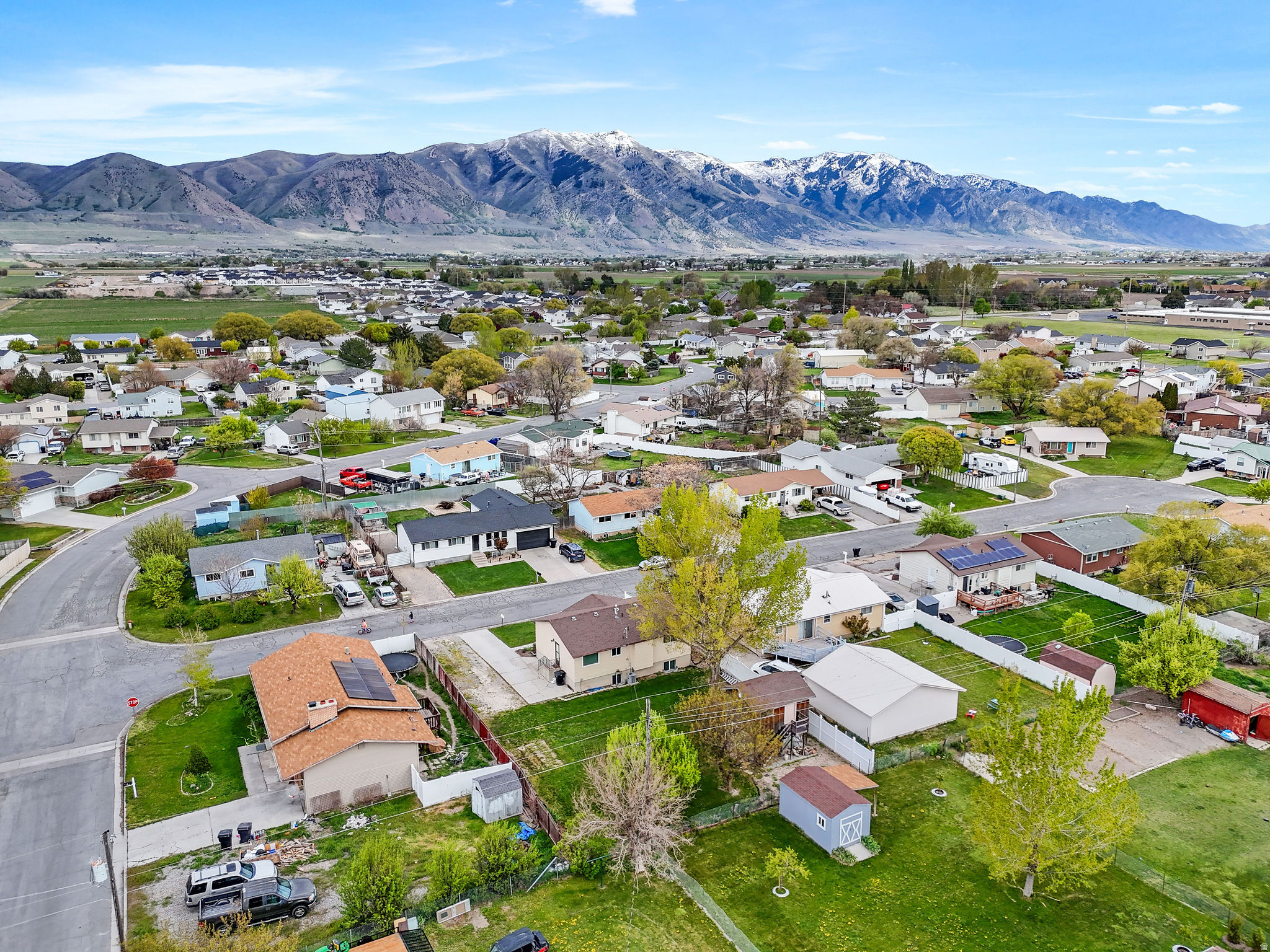 main property photo 37