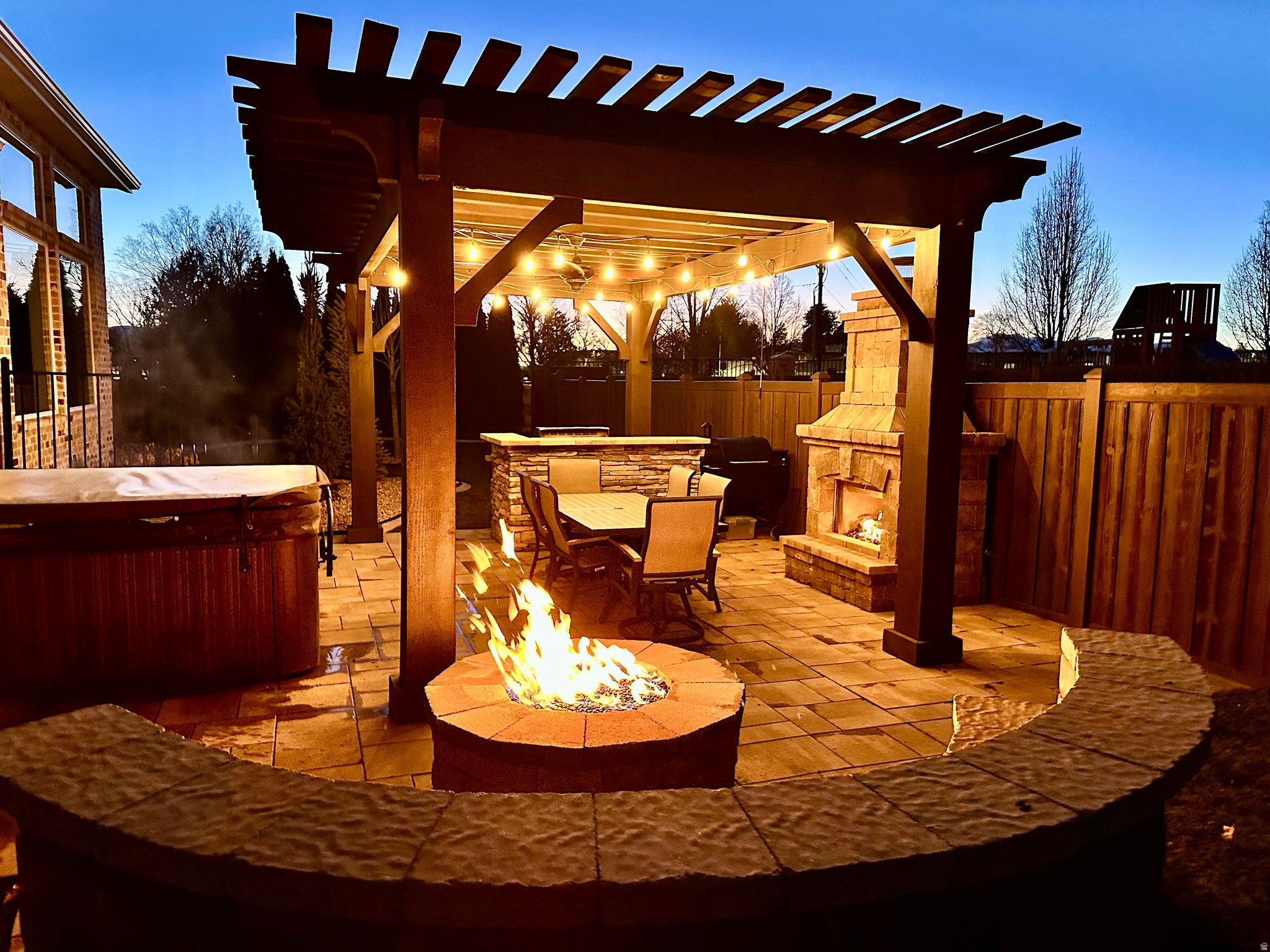 main property photo 45