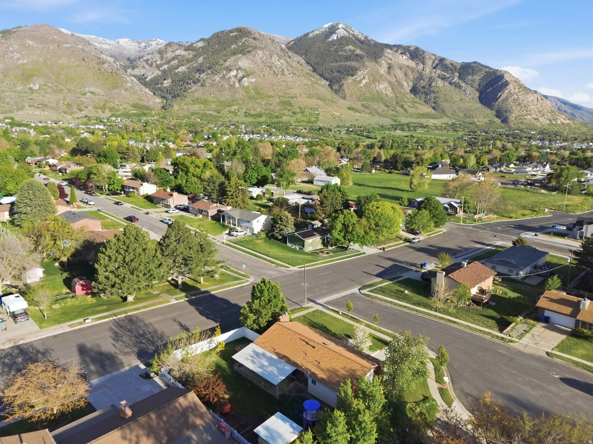 main property photo 46