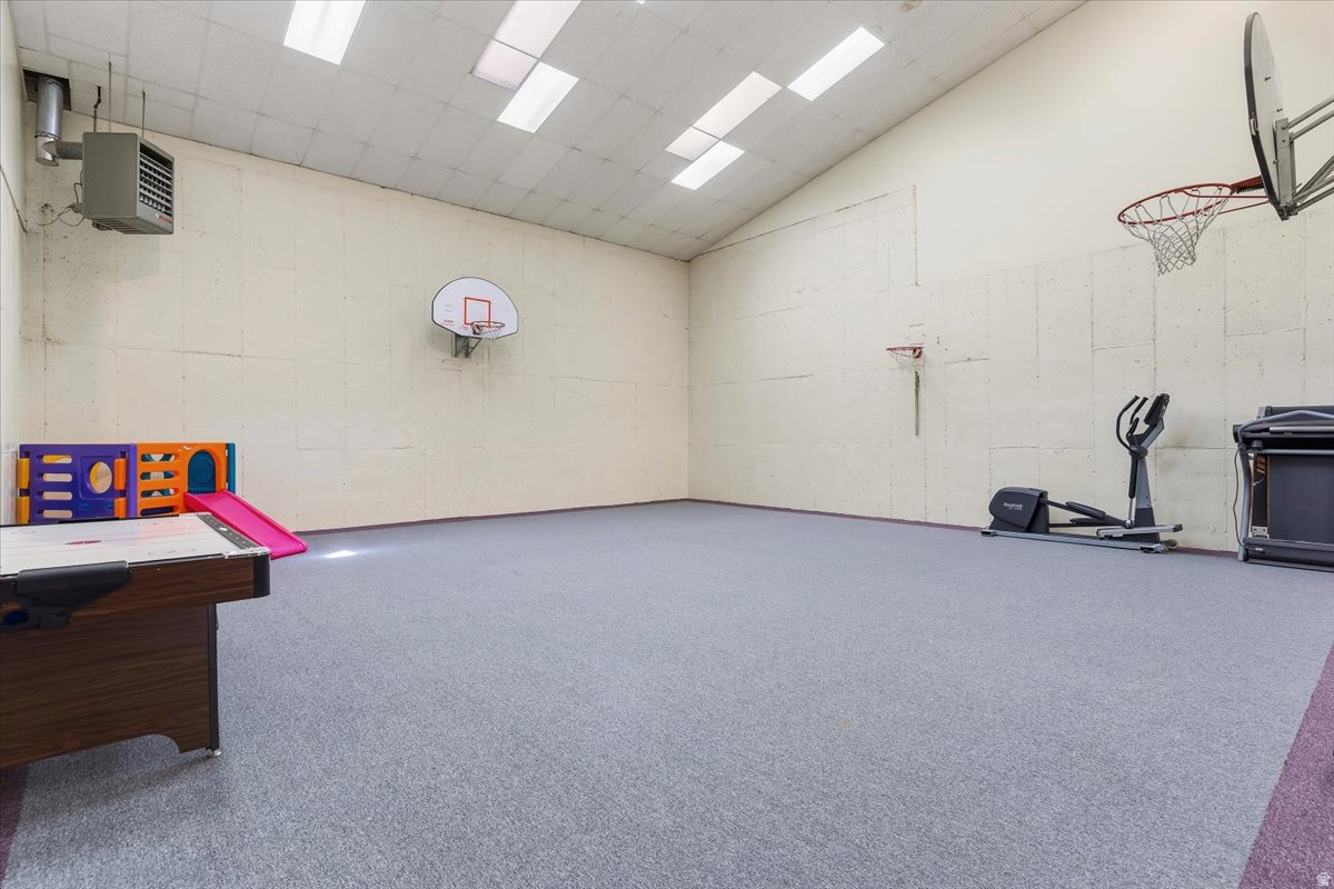 main property photo 47