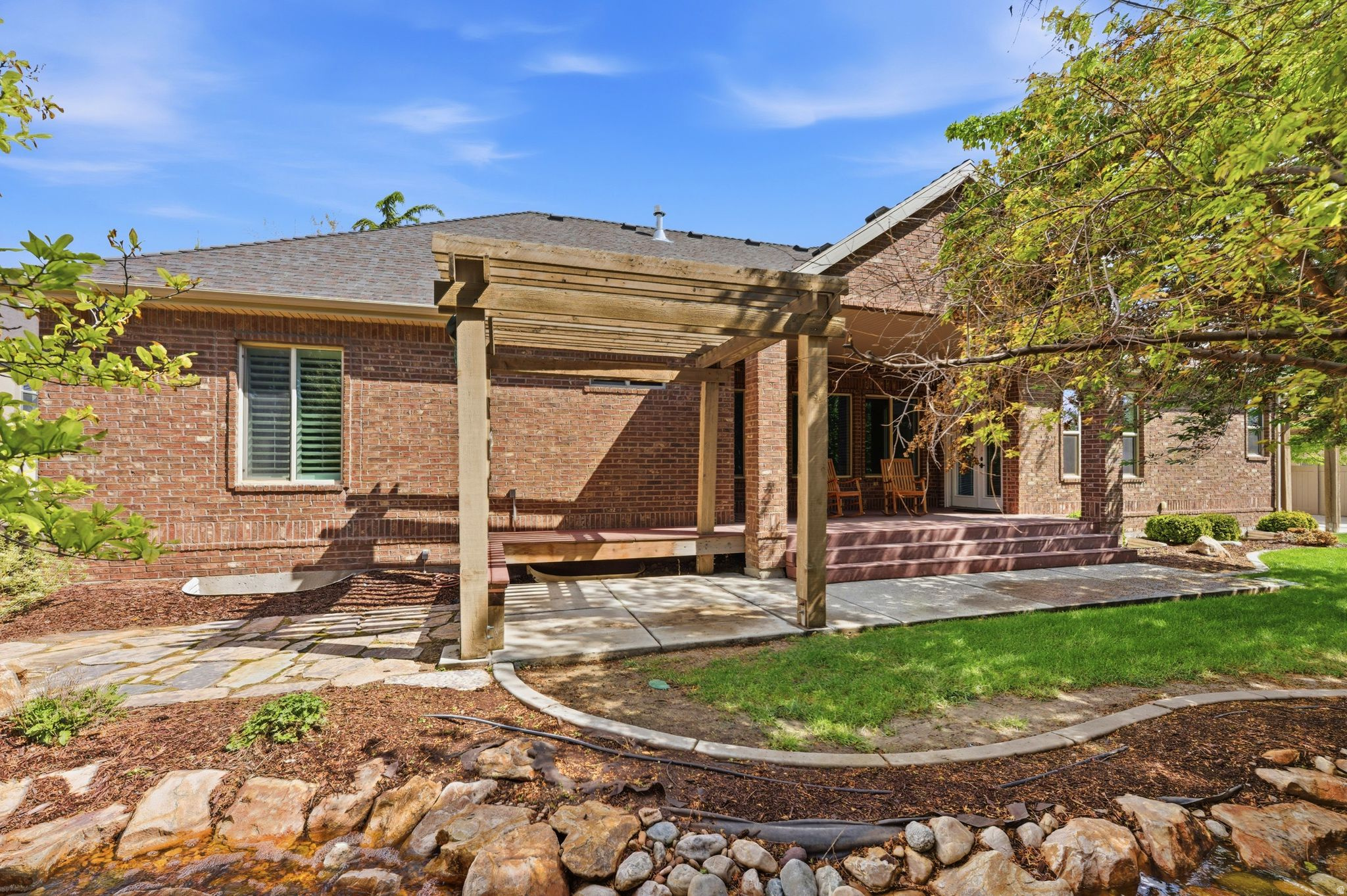main property photo 42