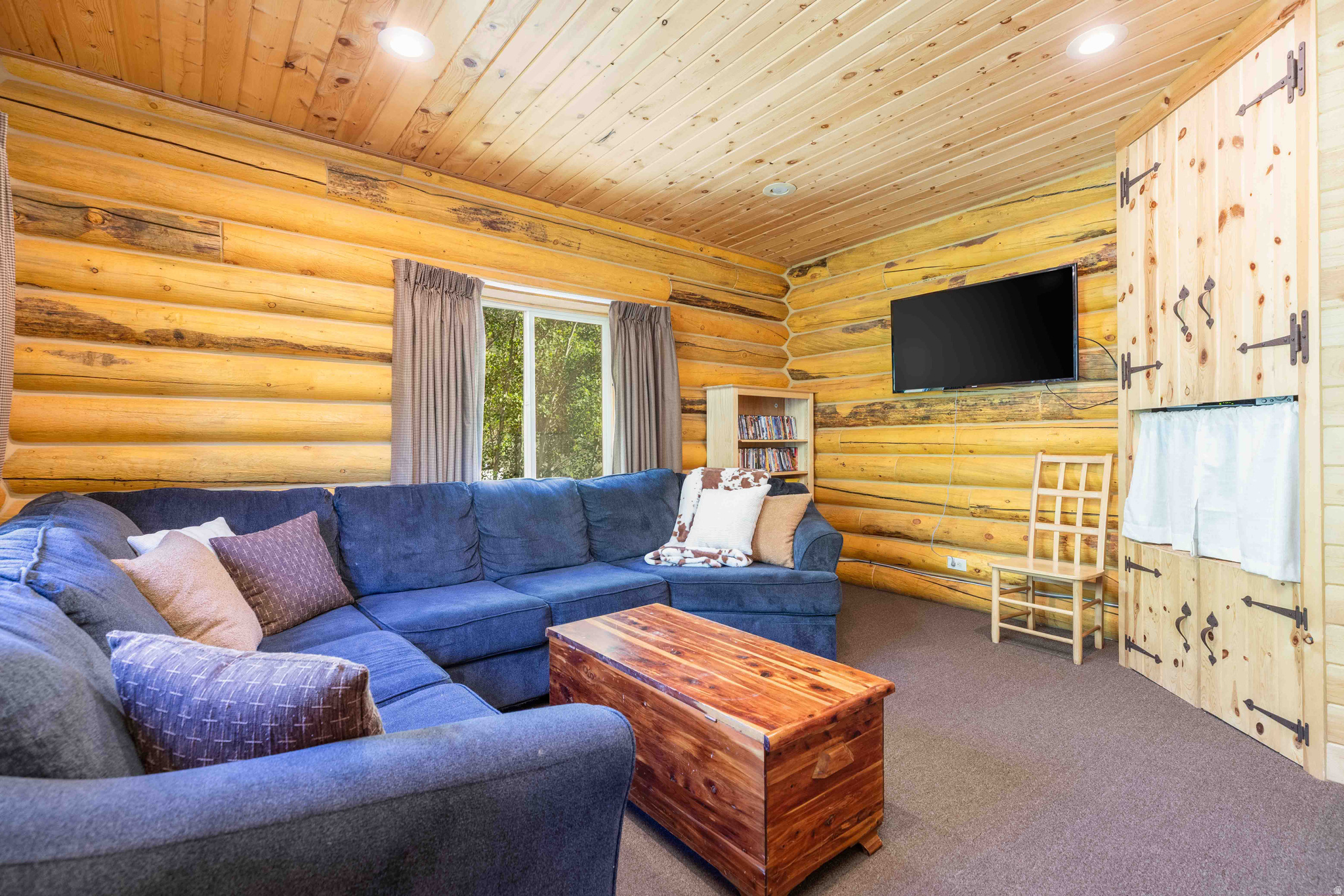 main property photo 14