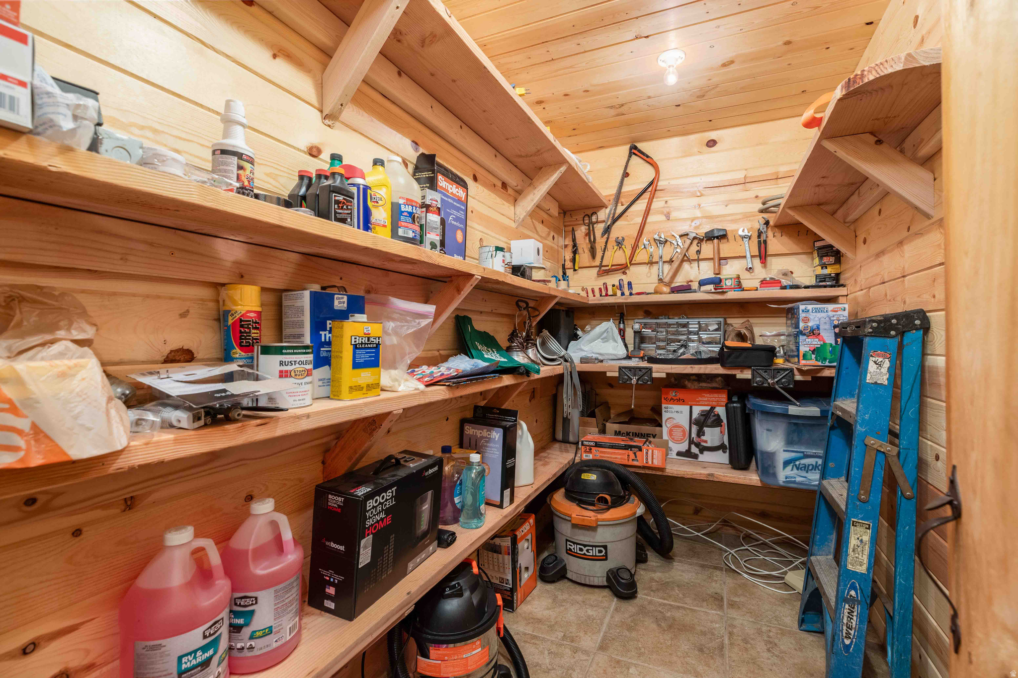 main property photo 44