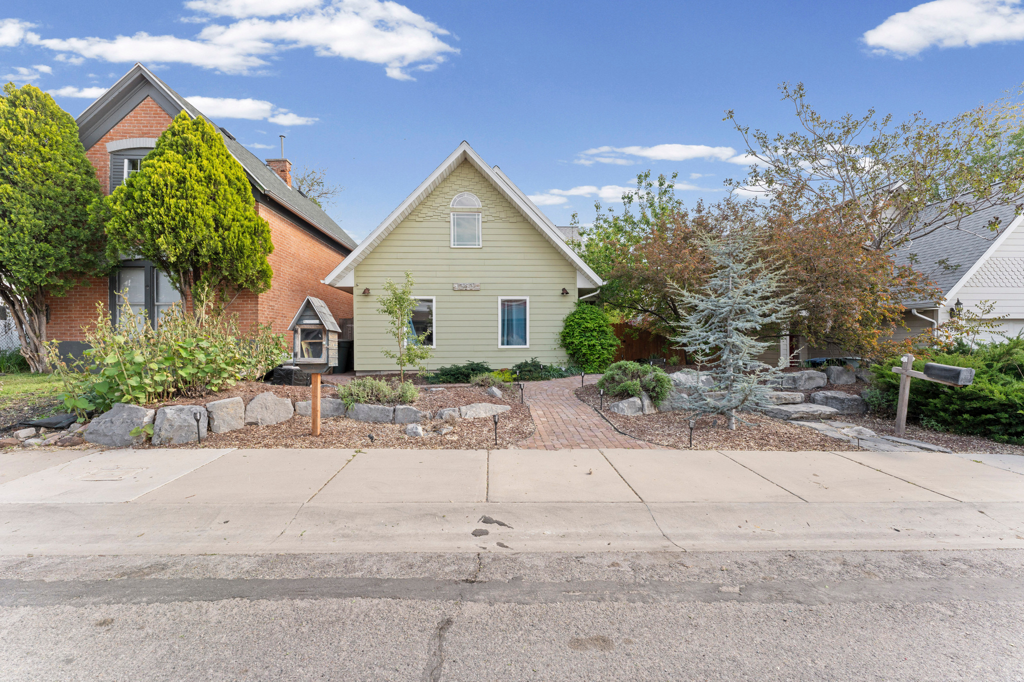 main property photo 2