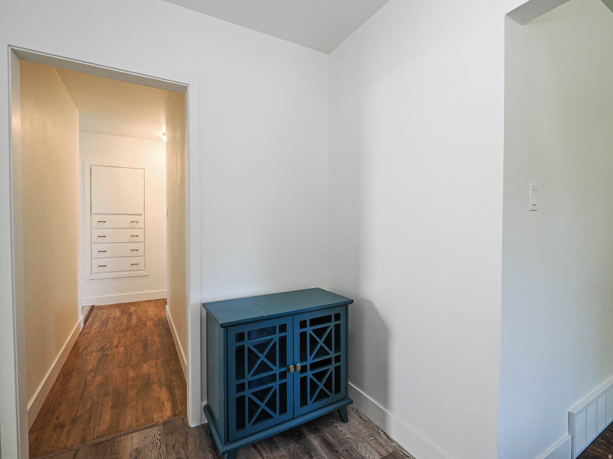 property viewer photo 27