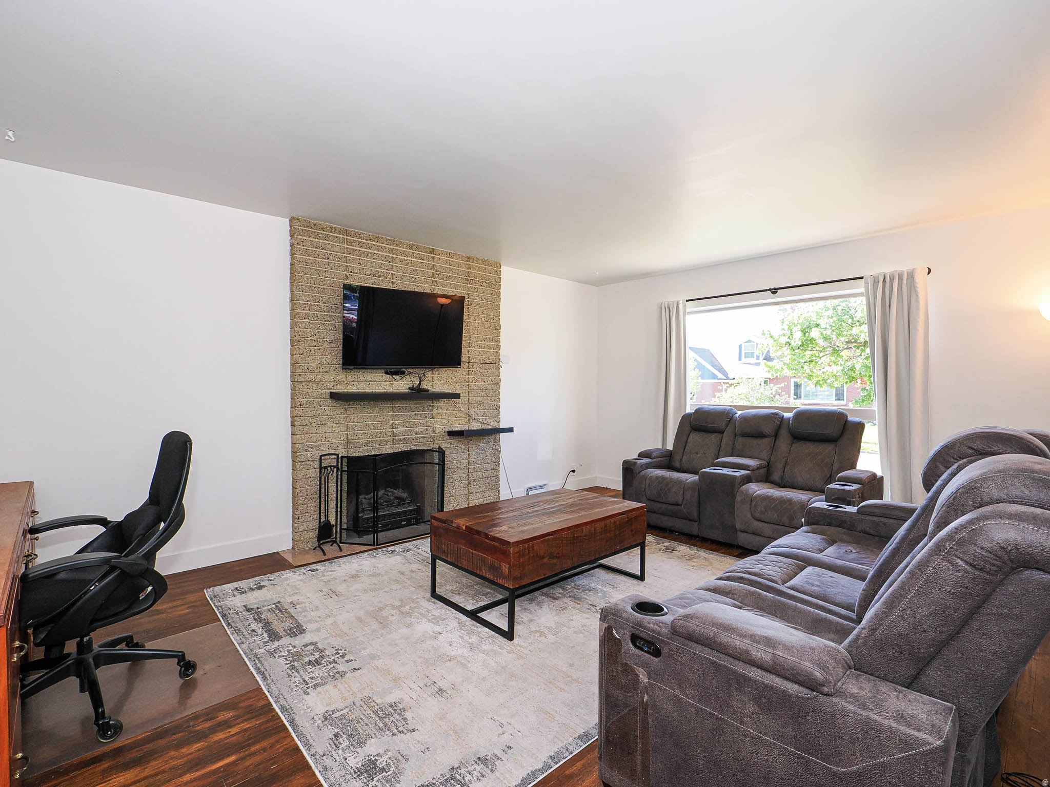 property viewer photo 28