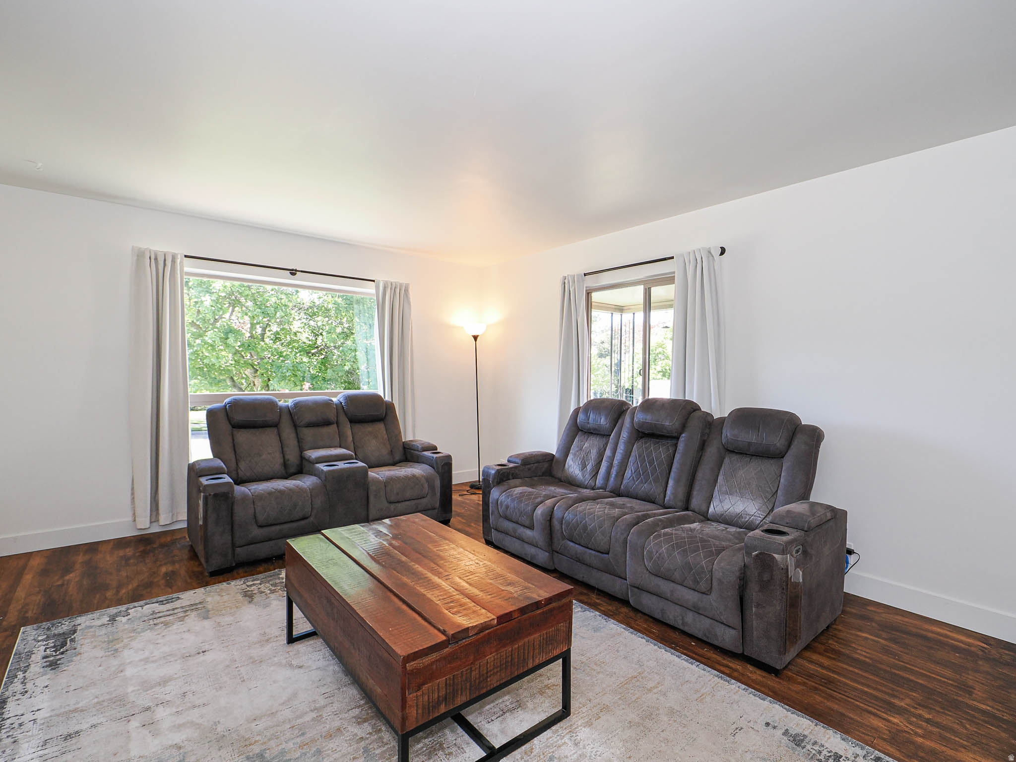 property viewer photo 29