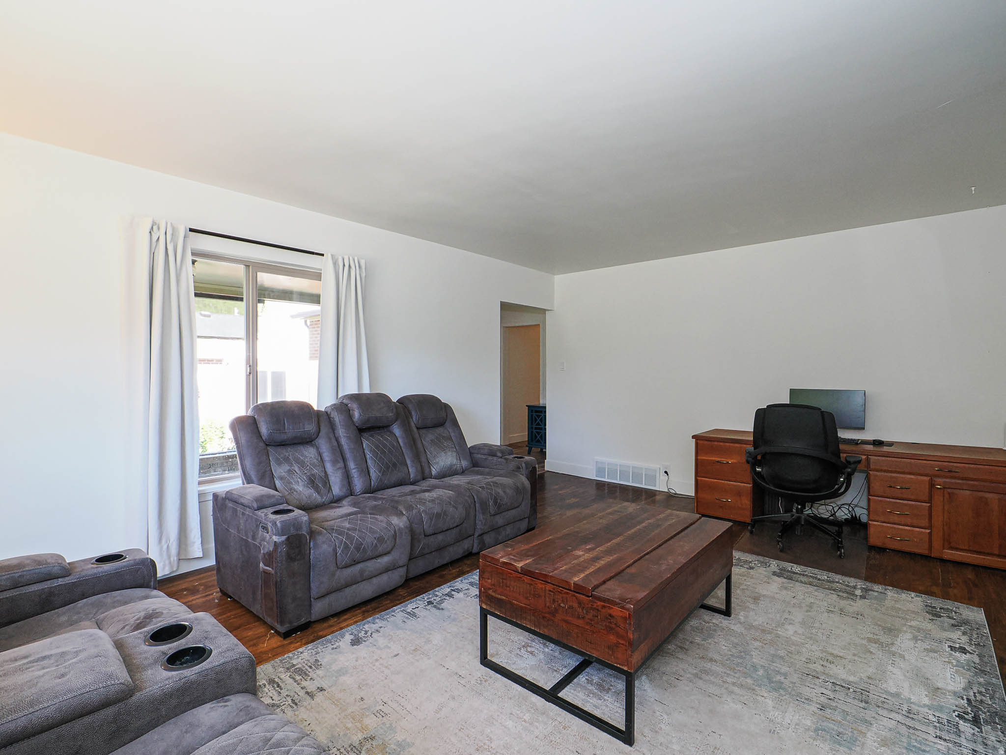 property viewer photo 30