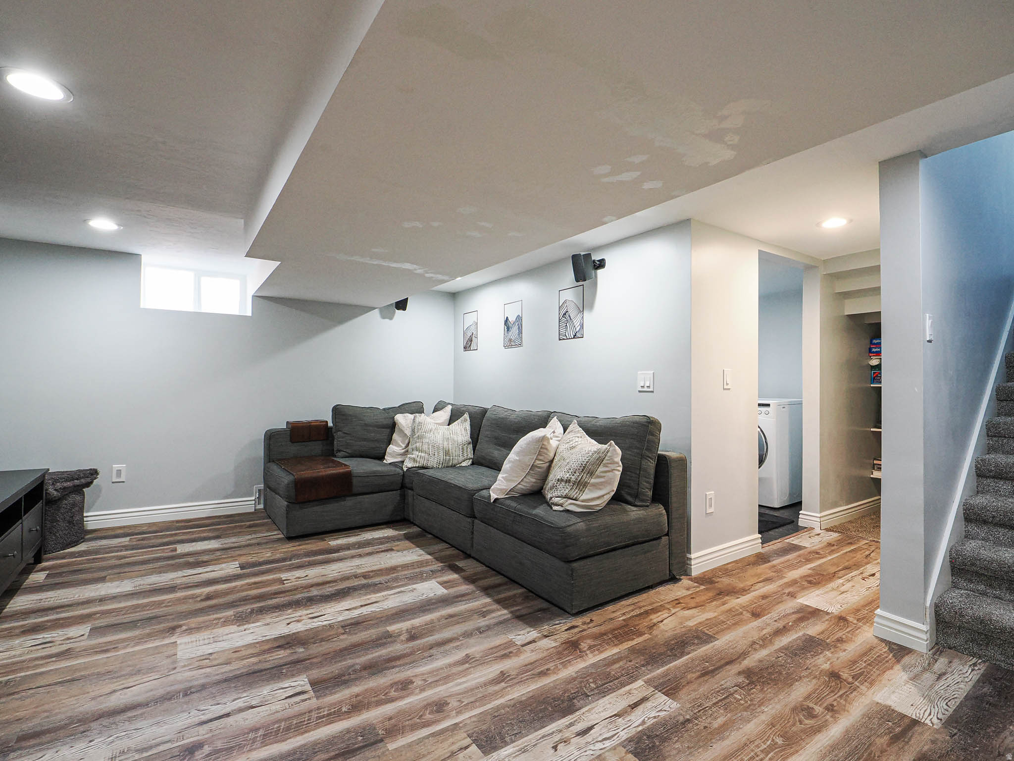 property viewer photo 57