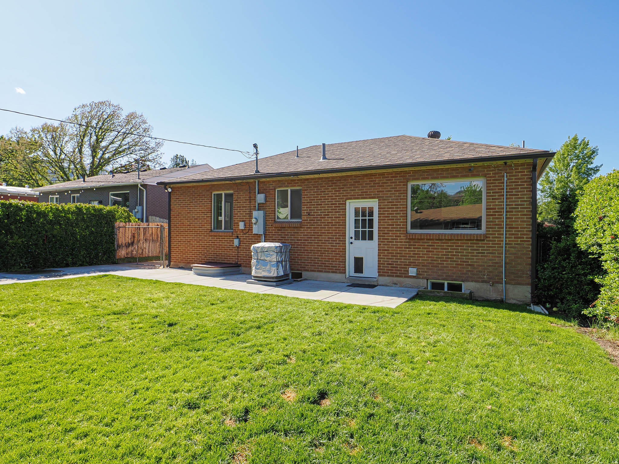property viewer photo 6