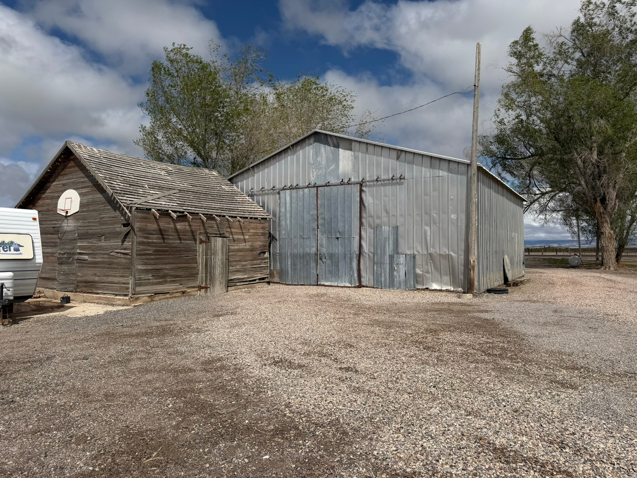 main property photo 45
