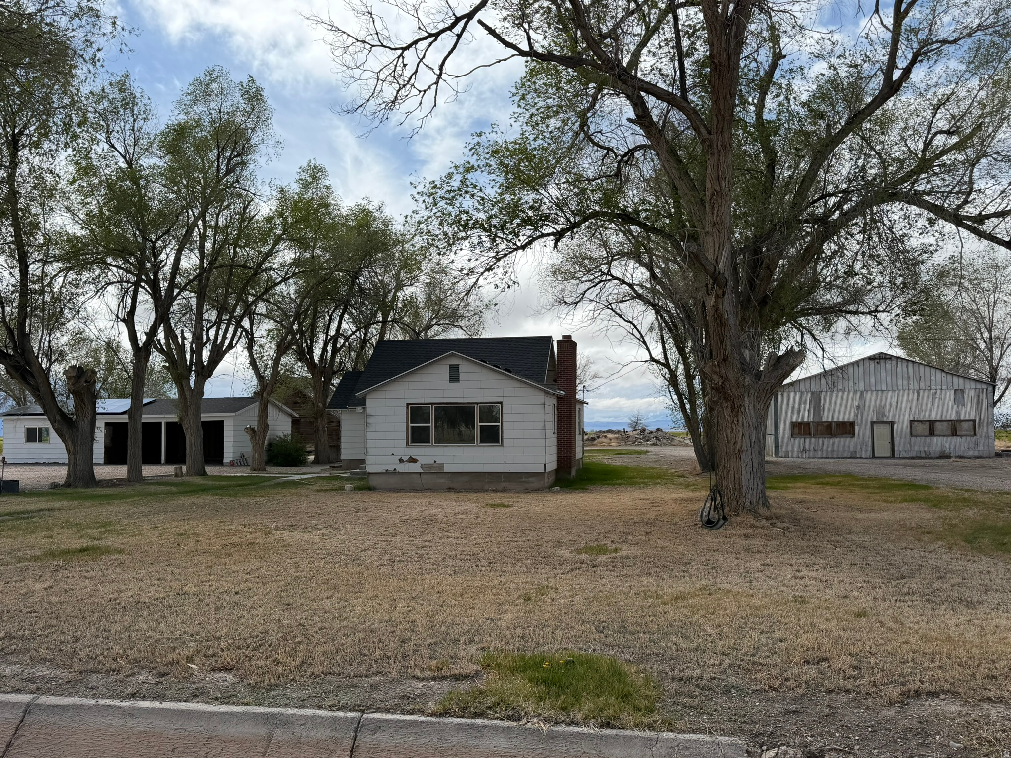 main property photo 58