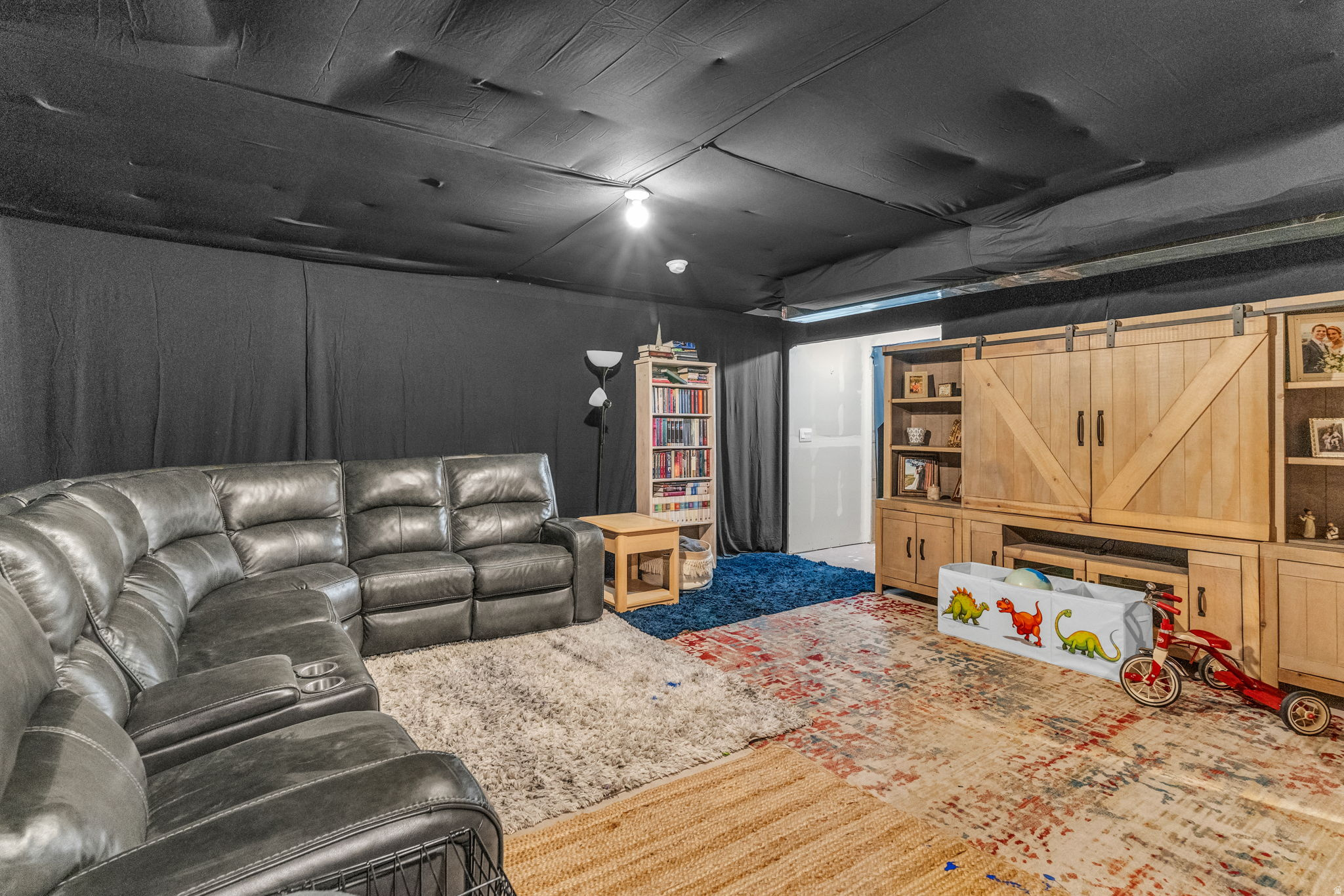 main property photo 36