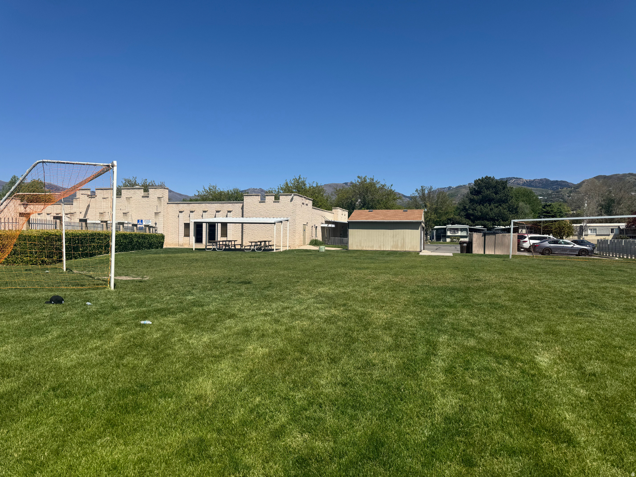 main property photo 16