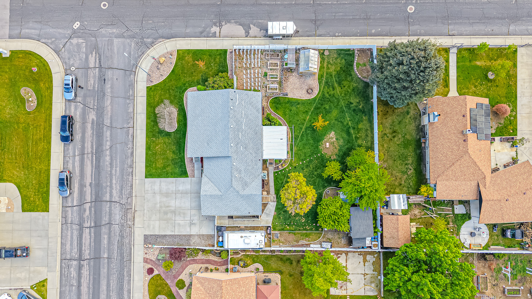 main property photo 33