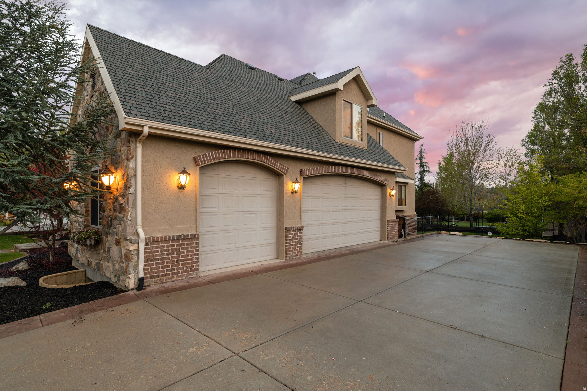 main property photo 53