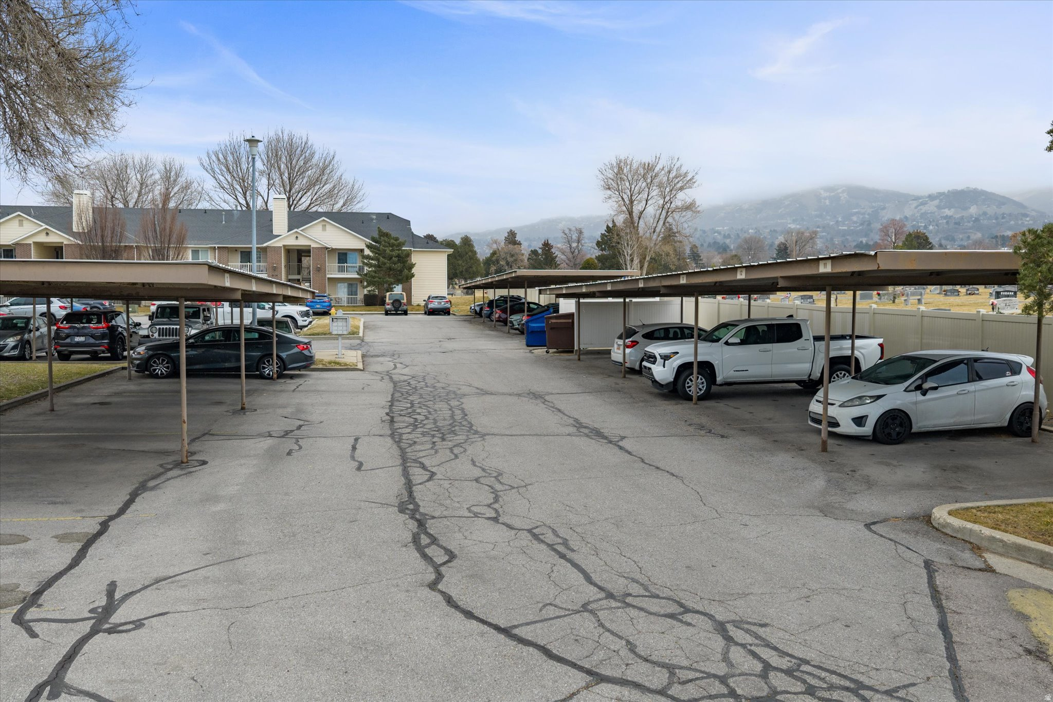 main property photo 33