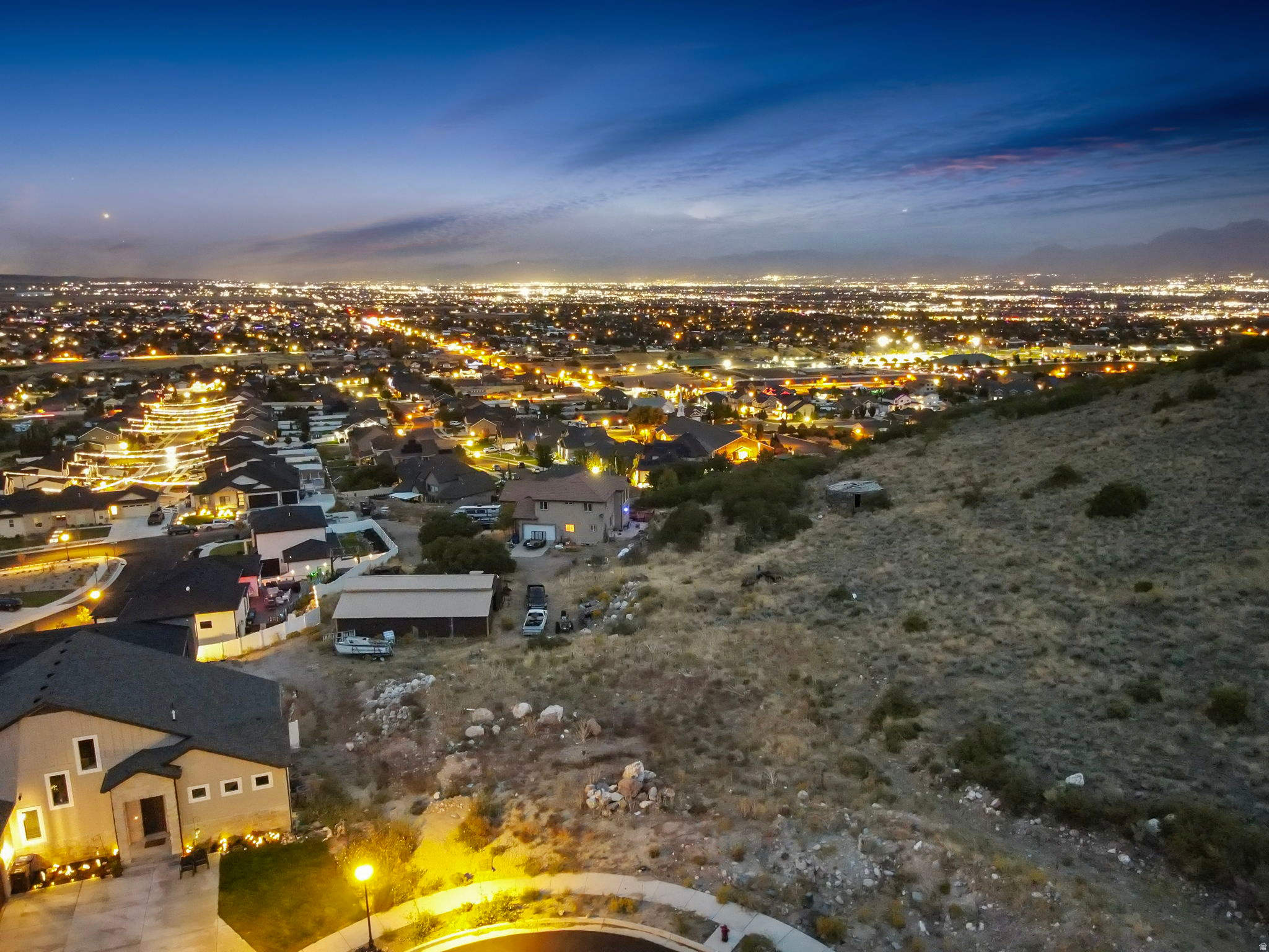 main property photo 10