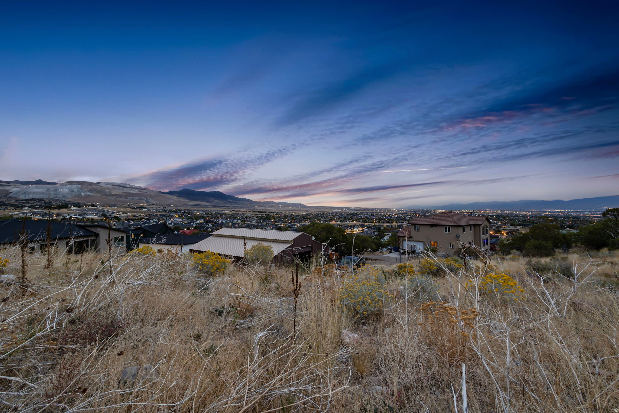 main property photo 11