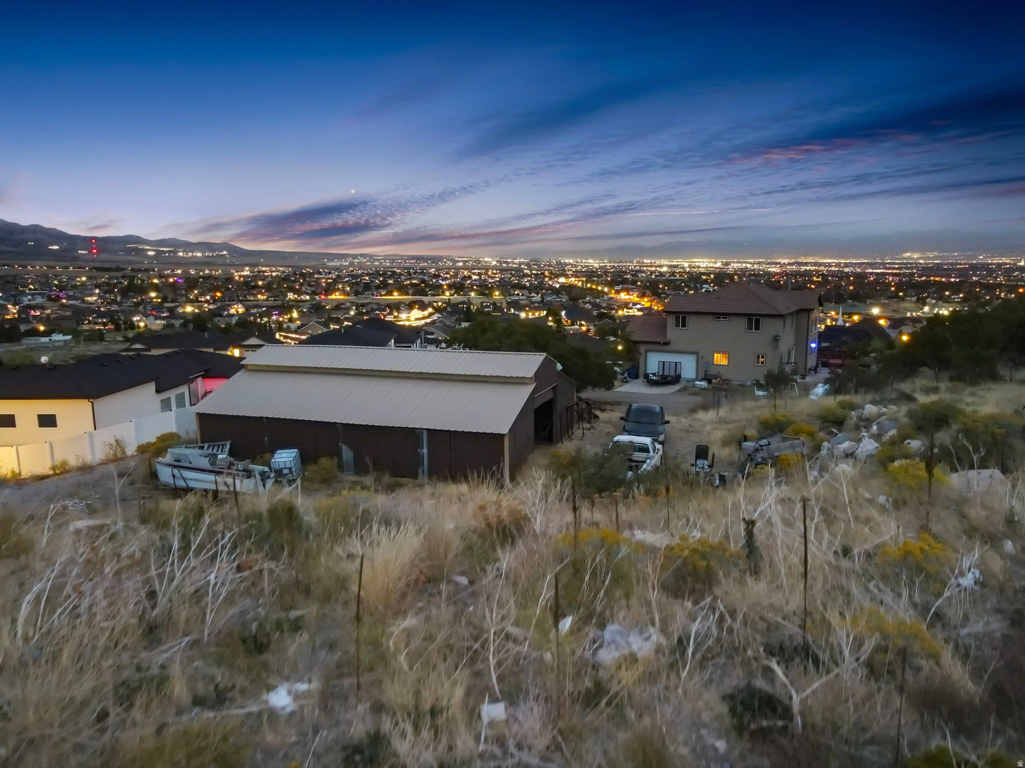 main property photo 12