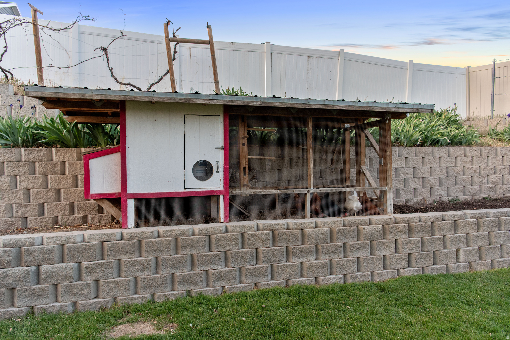 main property photo 7