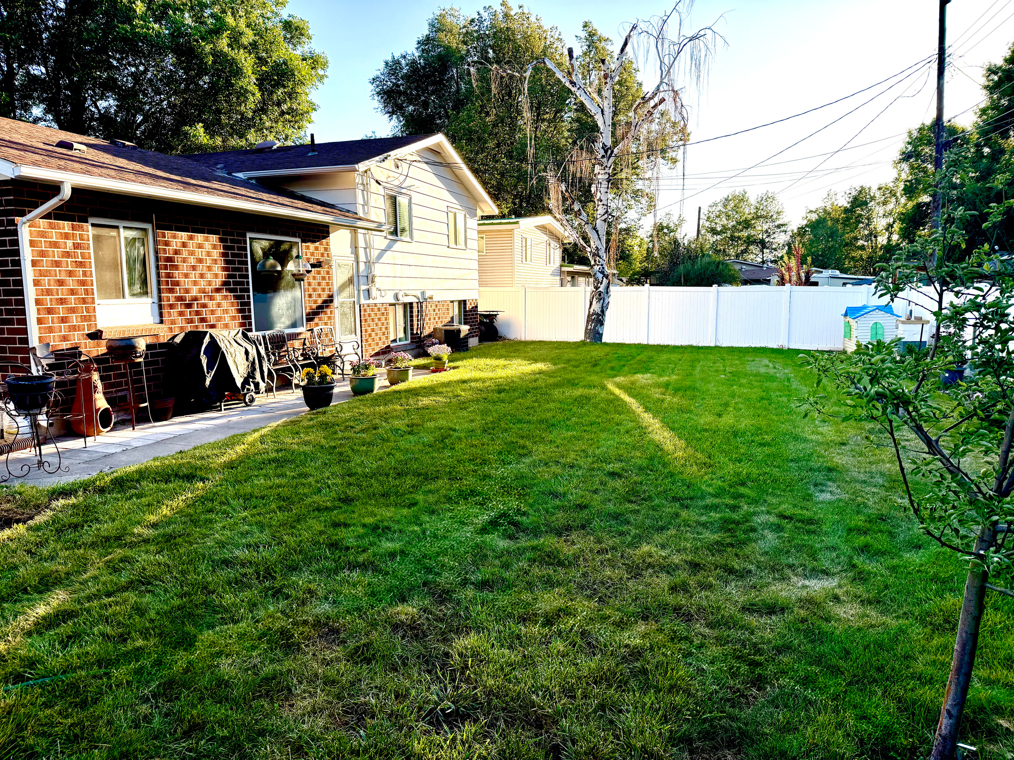 main property photo 21