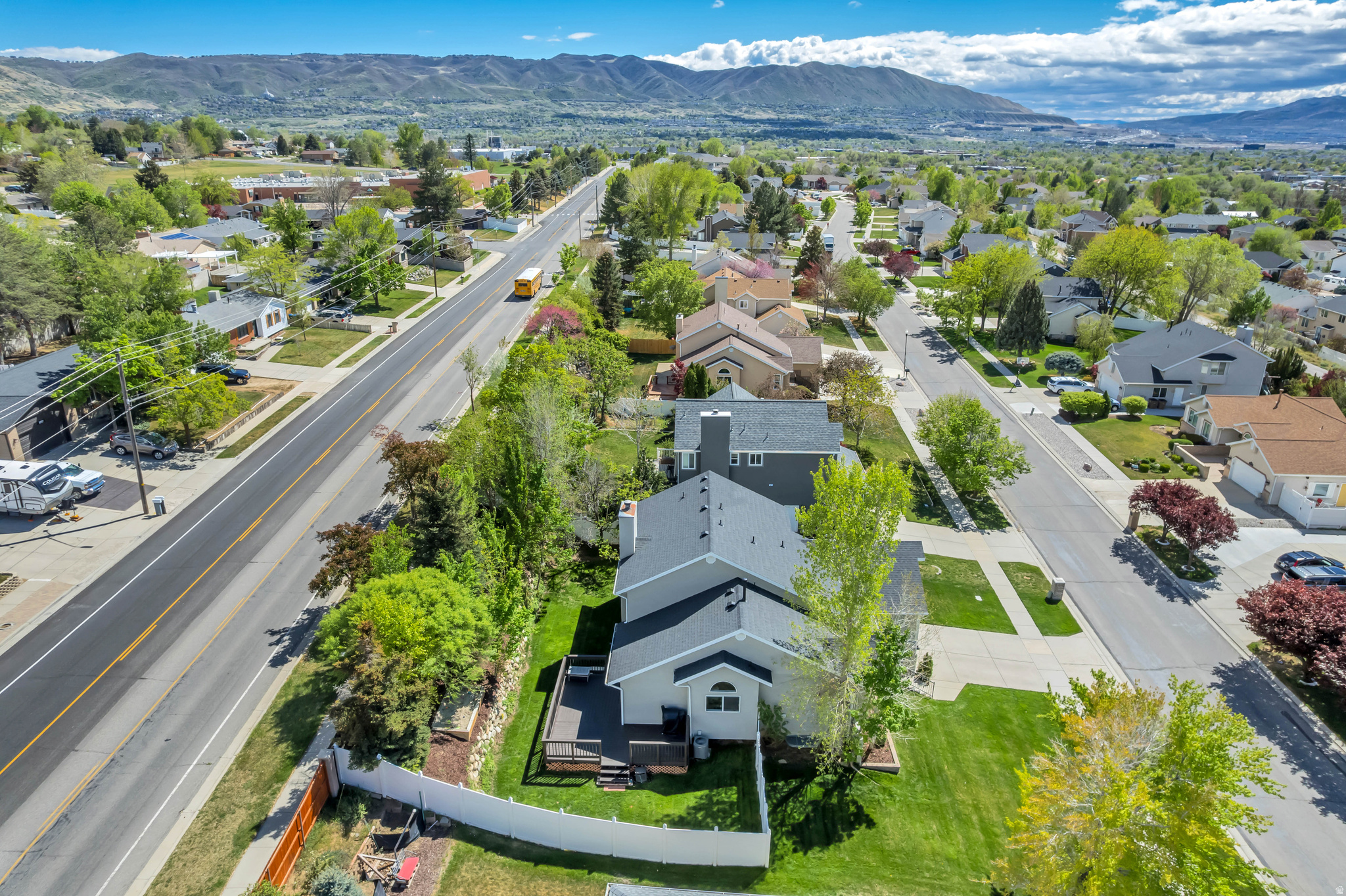 main property photo 45