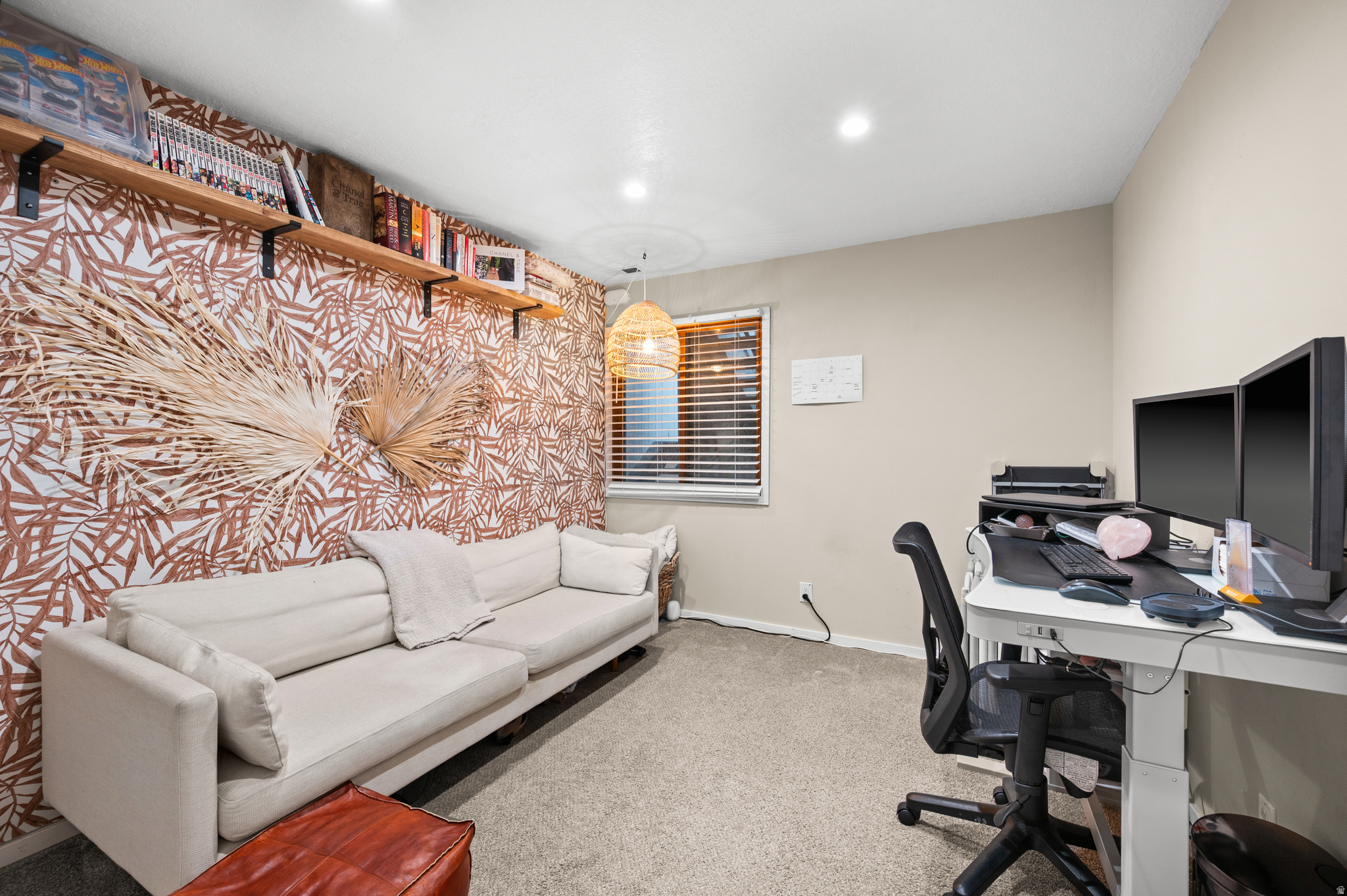 main property photo 19
