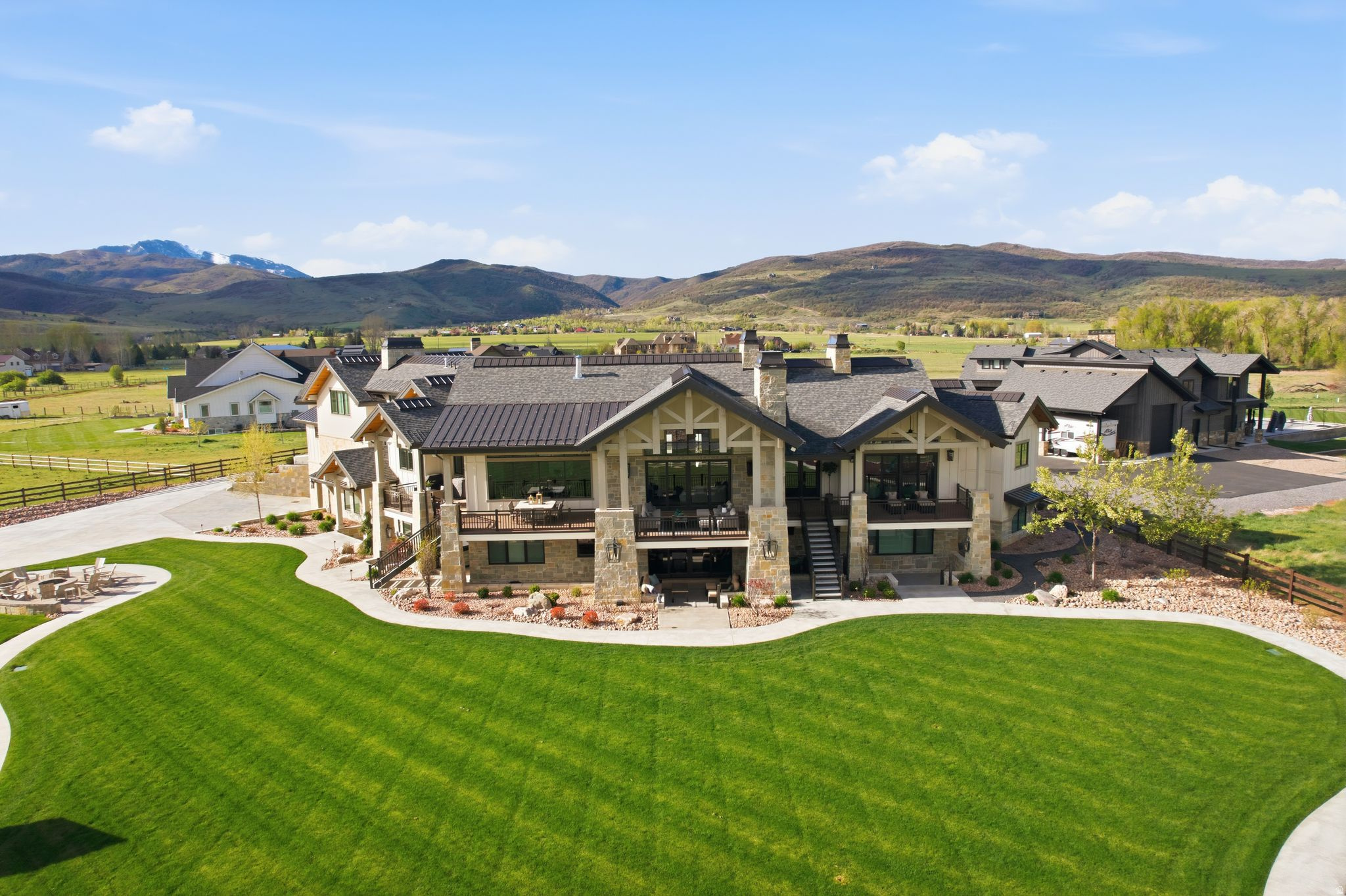 main property photo 109