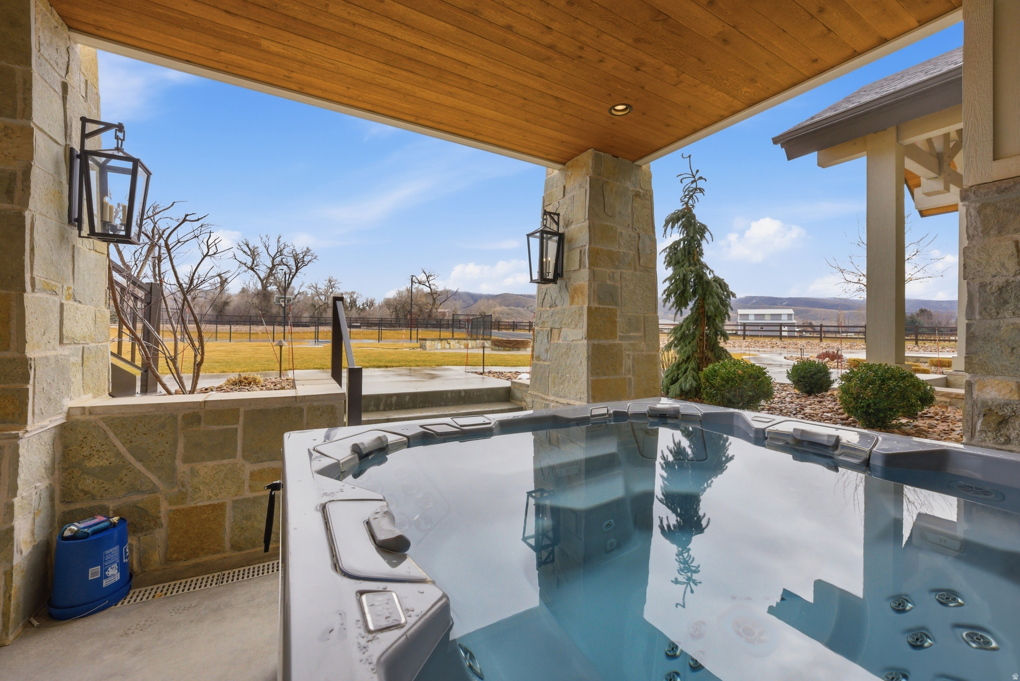 main property photo 57