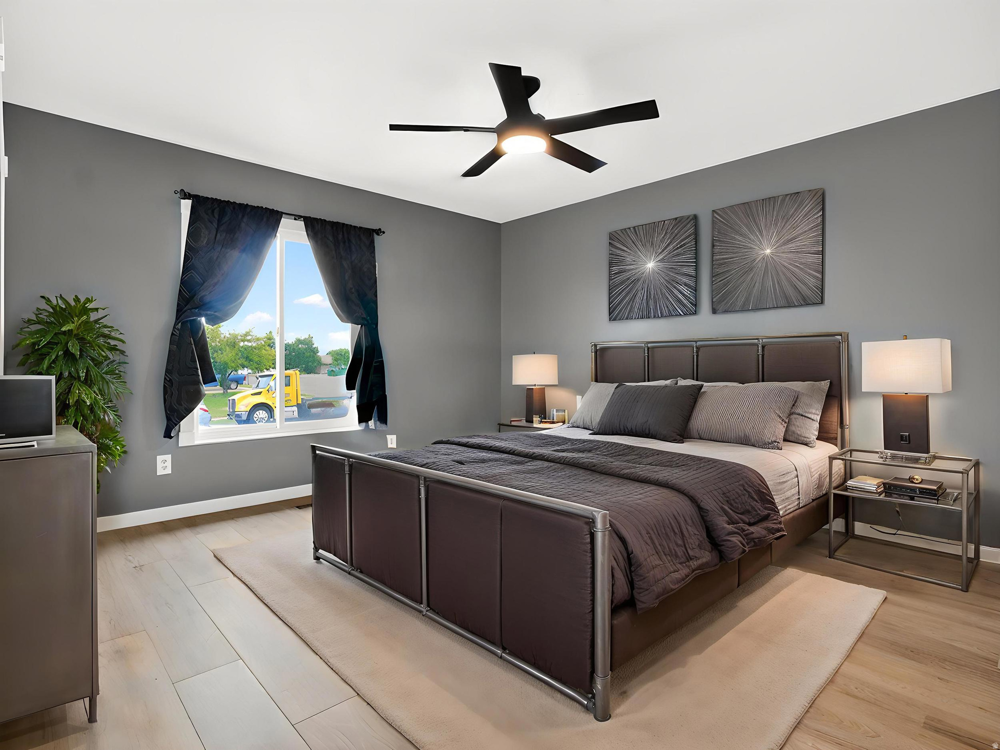 main property photo 16
