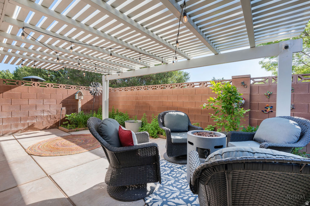 main property photo 28