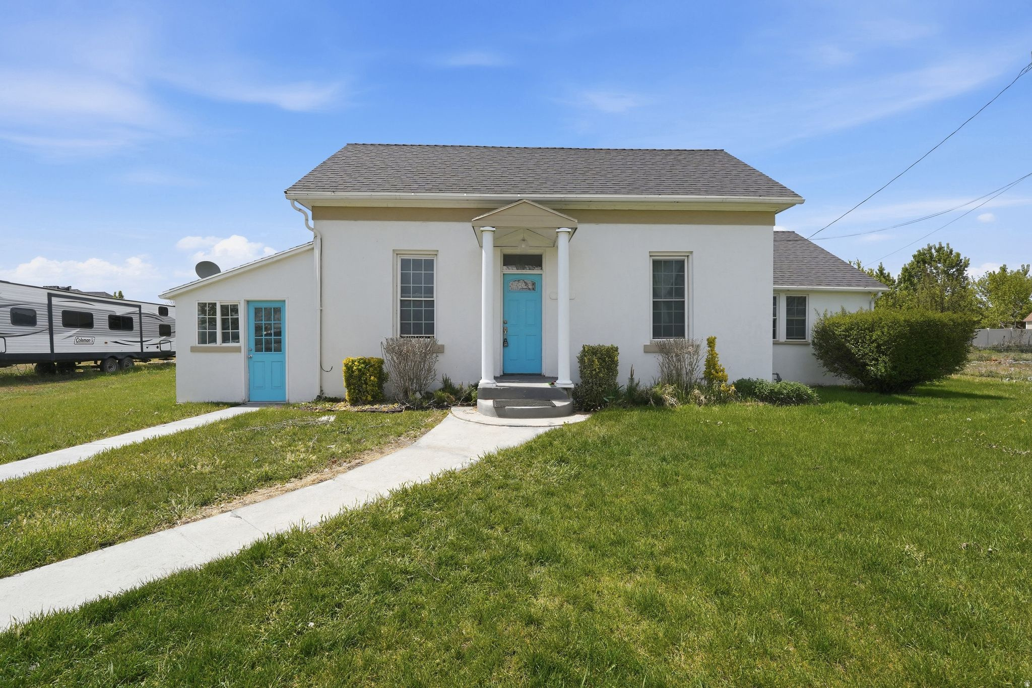 main property photo 1