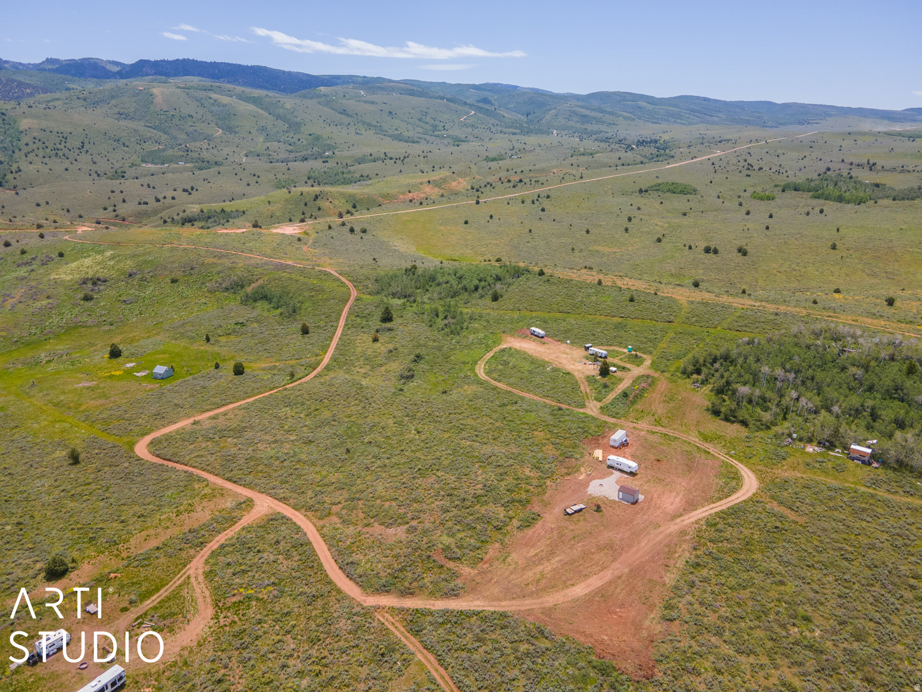 main property photo 12
