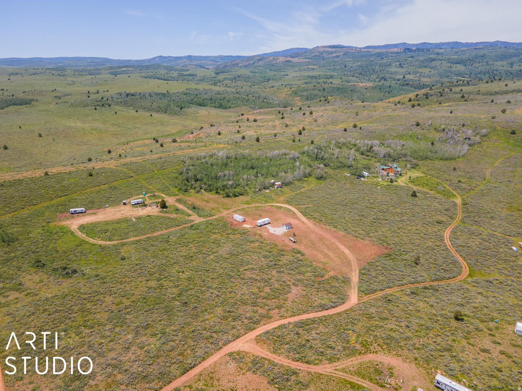 main property photo 13